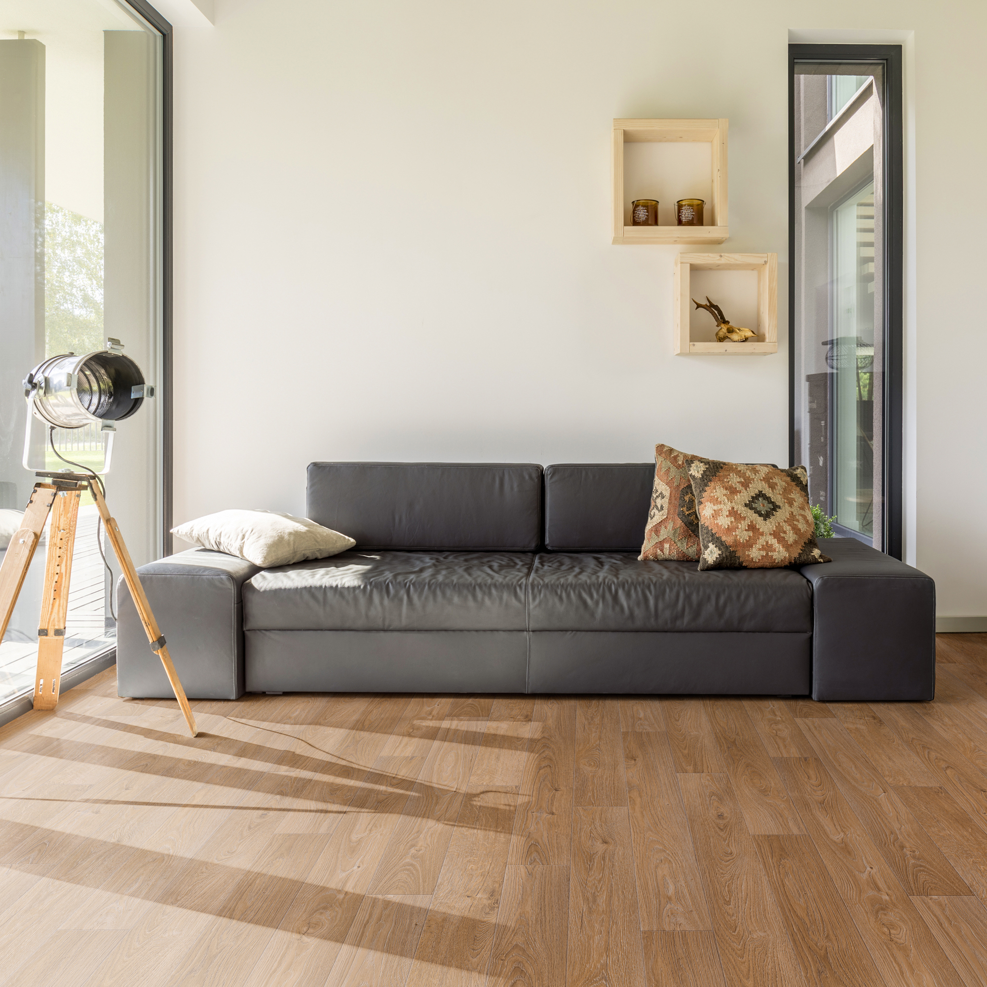 Изображение товара Линолеум бытовой Ока 21 класс 2.5 м эластичный ПВХ с имитацией дерева