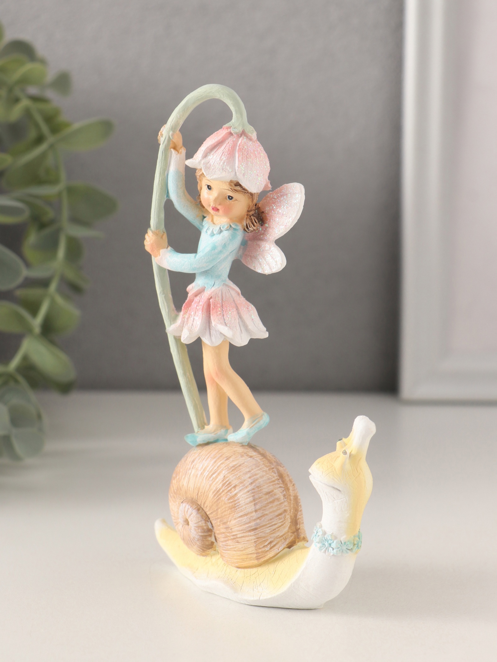 Изображение товара Сувенир полистоун Девочка-фея на улитке с колокольчиком 8х35х135 см 10583322