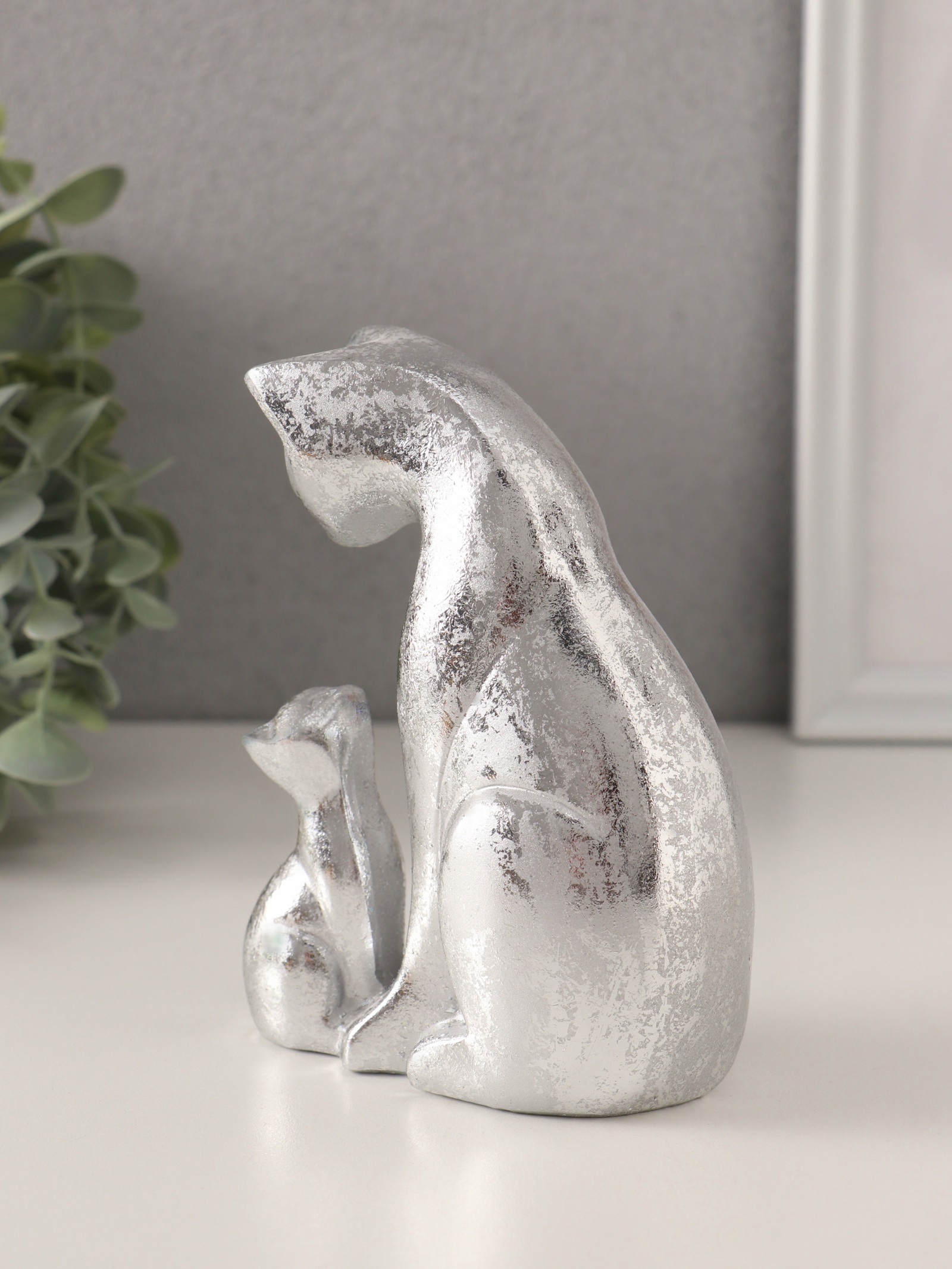 Изображение товара Сувенир полистоун Кошка с котёнком серебро 10х6х135 см 10583295