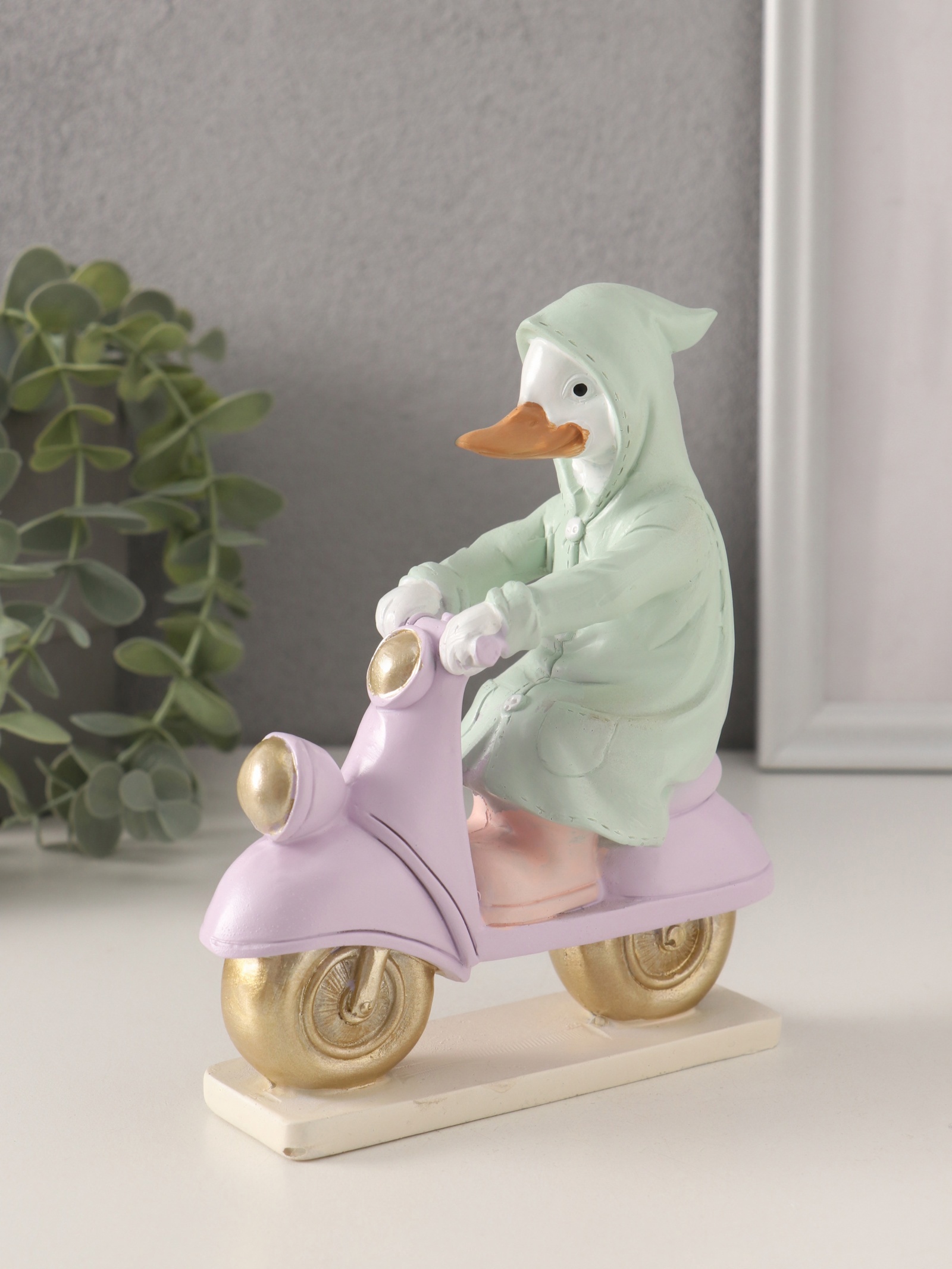 Изображение товара Сувенир полистоун Утка в зелёном дождевике на мопеде 13х55х16 см 10583264