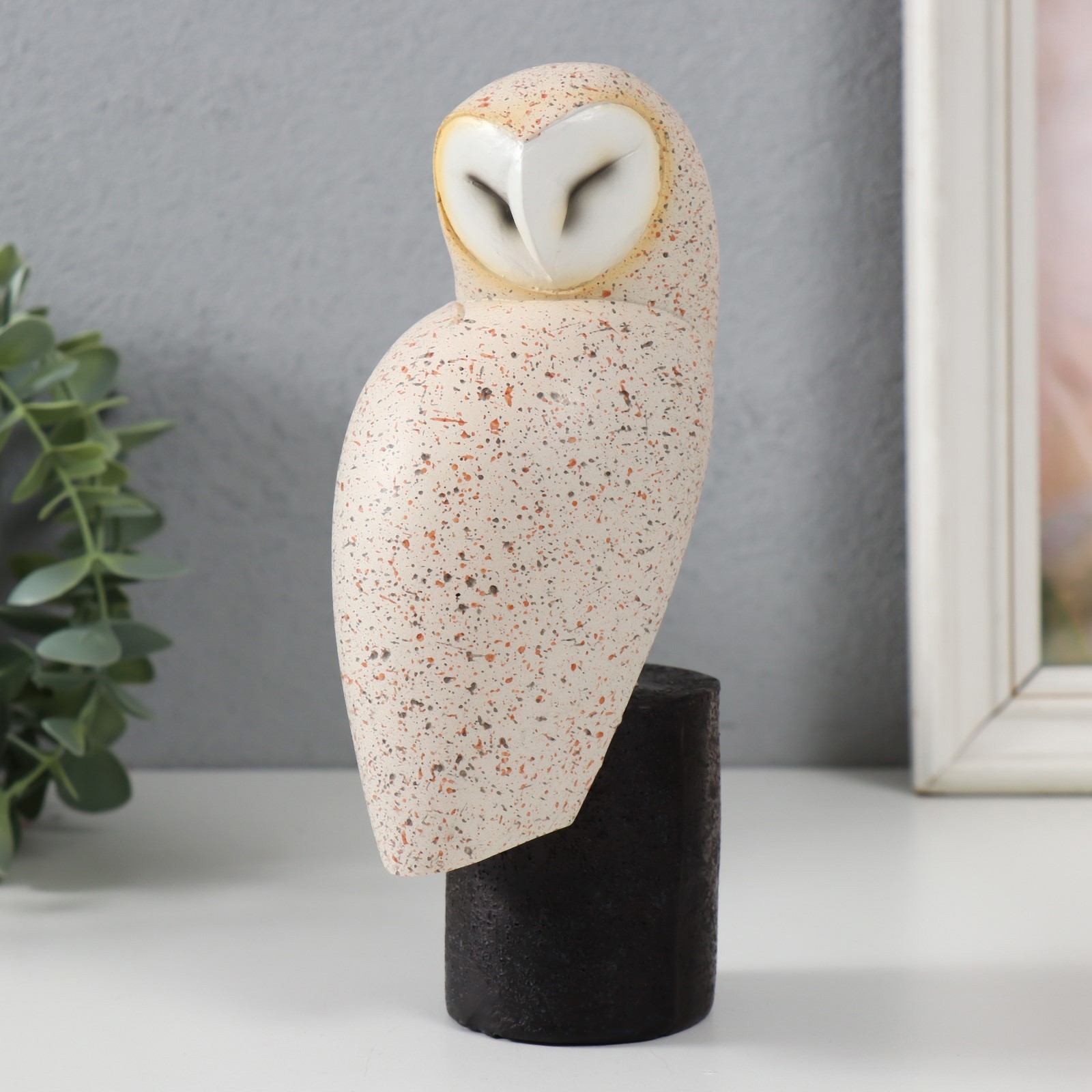 Изображение товара Сова из полистоуна: декоративная фигура Обыкновенная сипуха, песочный Изображение товара Сова из полистоуна: декоративная фигура Обыкновенная сипуха, песочный