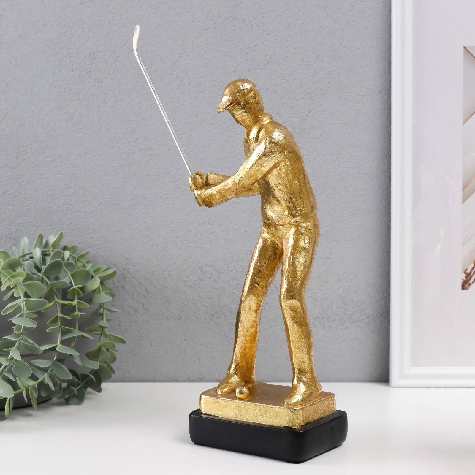 Изображение товара Сувенир полистоун Гольфист - профессиональный удар золото 16х95х35 см 9932779