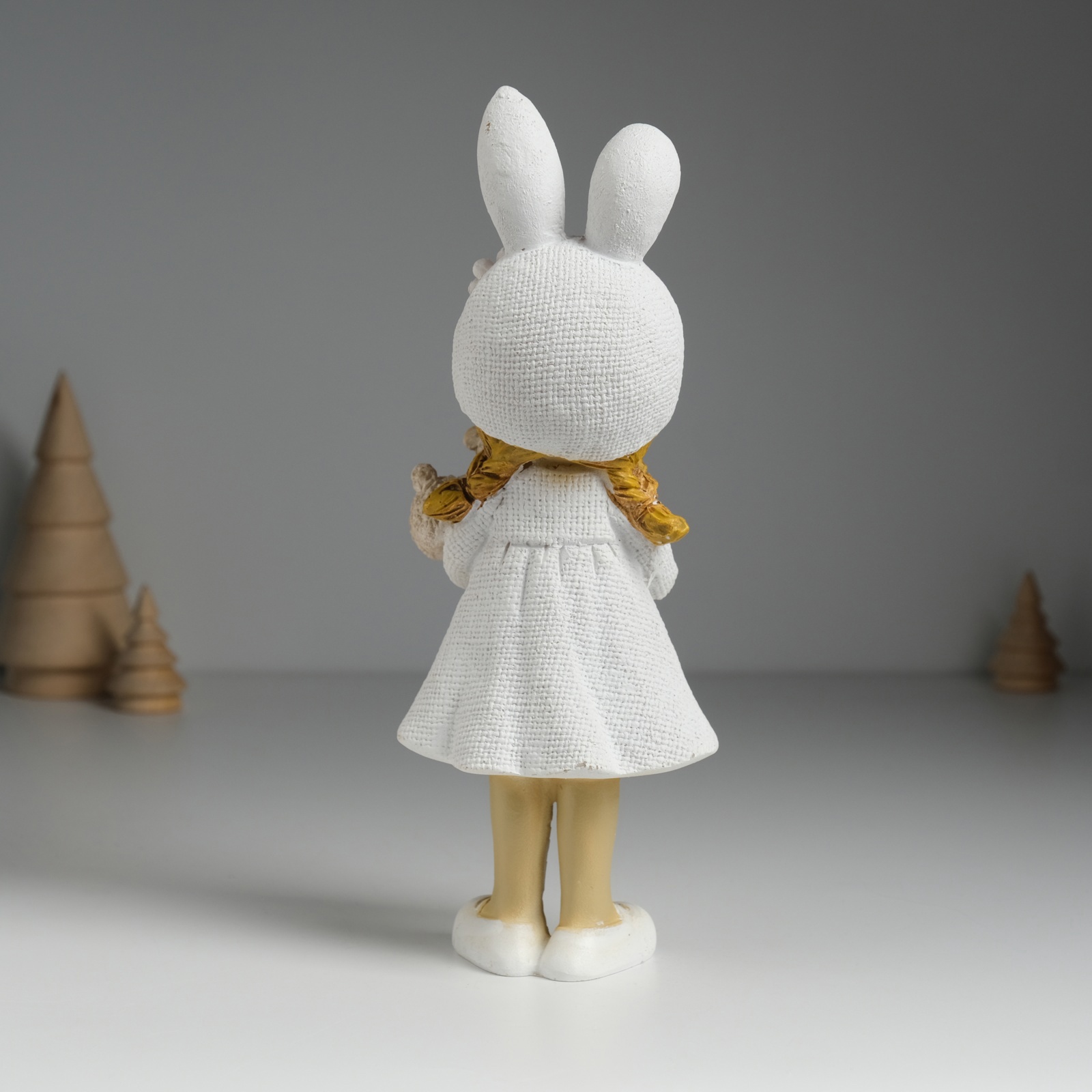 Изображение товара Сувенир полистоун Девочка в шапке с ушками с барашком МИКС 8х6х22 см 10326182