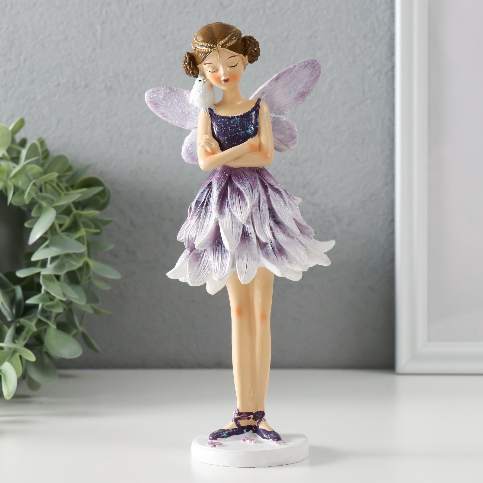Изображение товара Сувенир полистоун Девочка-бабочка в сиреневом платье с птичкой на плече 95х9х21 см 10860012