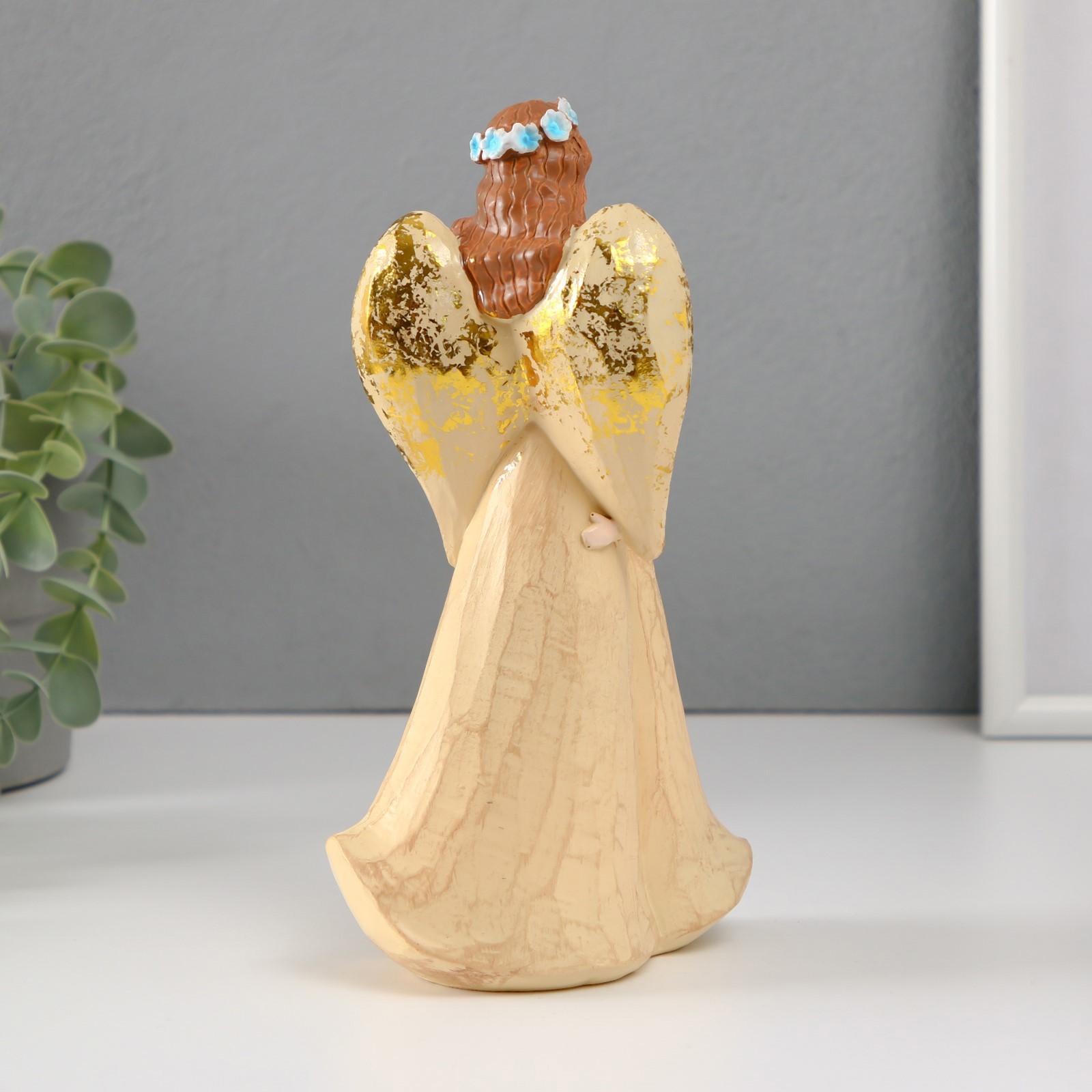 Изображение товара Девушка-ангел в голубом венке с ребенком — СИМА-ЛЕНД, 6×12×20,5 см