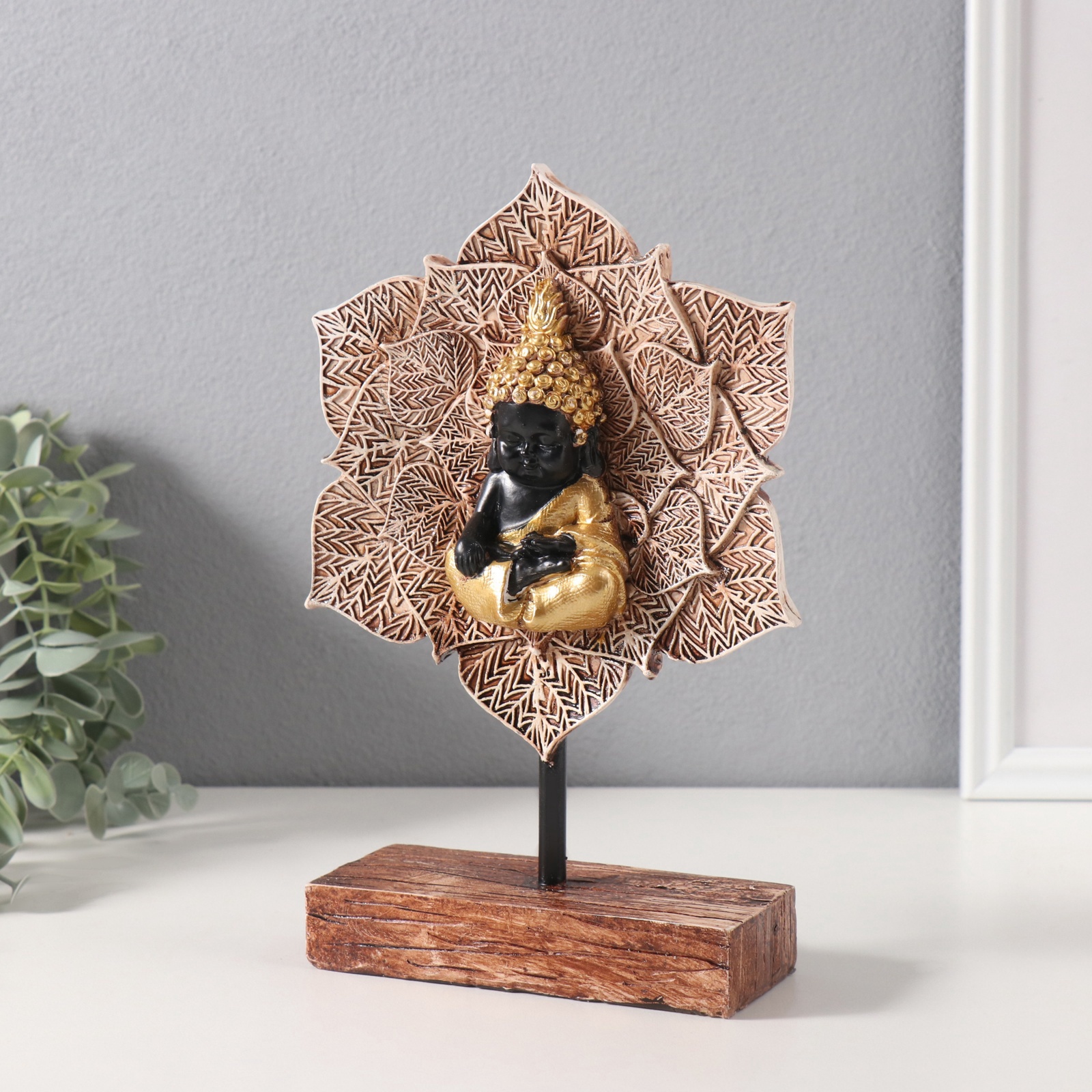 Изображение товара Сувенир полистоун Медитация Будды в цветке золото 55x132x23 см 10693506