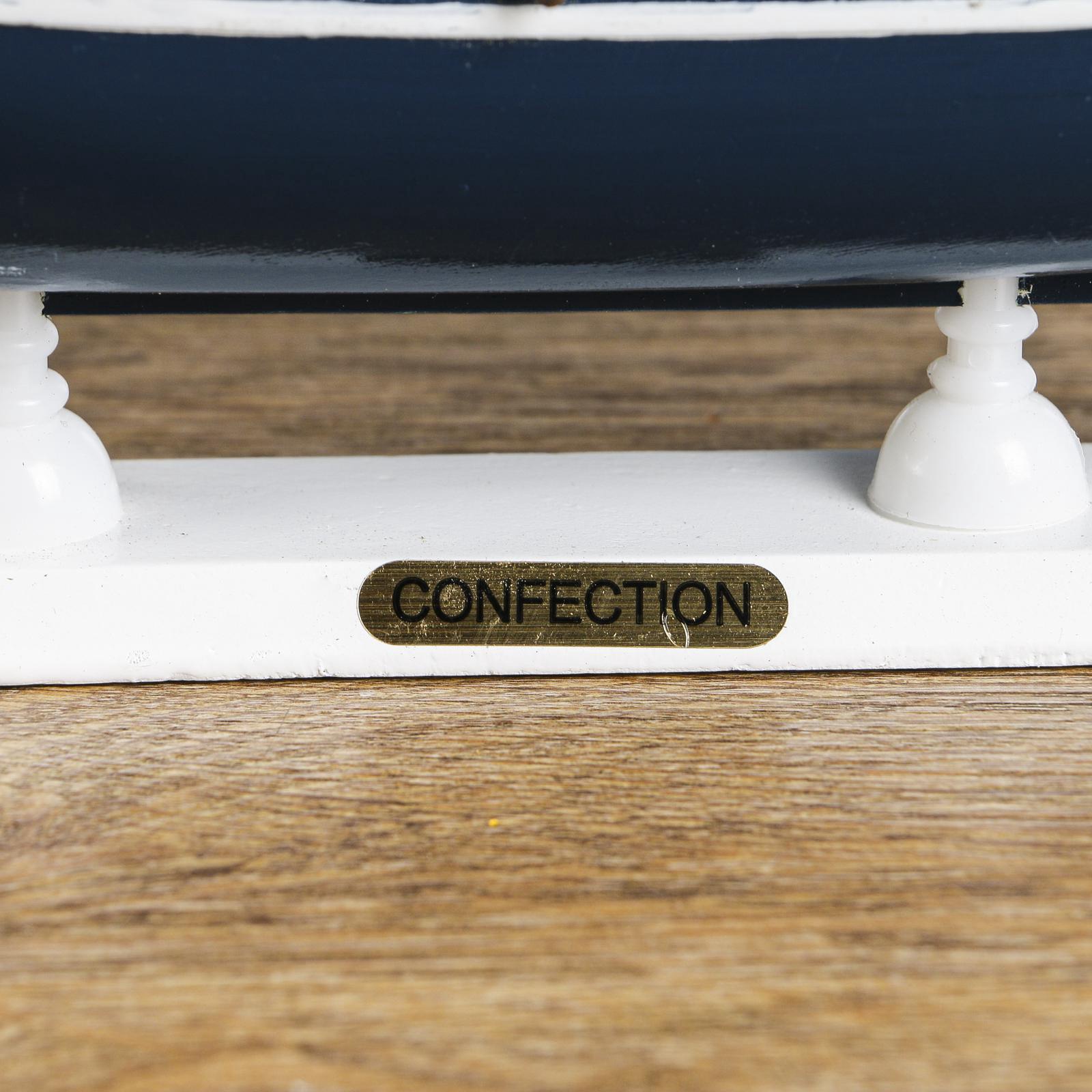 Изображение товара Корабль сувенирный средний «Калева» борта синие с белой полосой паруса синие 30х7х32 см 417208