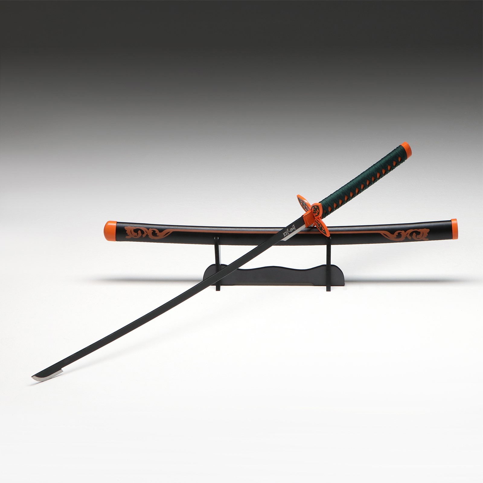 Изображение товара Сувенирное оружие Катана Нобу 104 см клинок 68 см рукоять зеленая на подставке 7350687