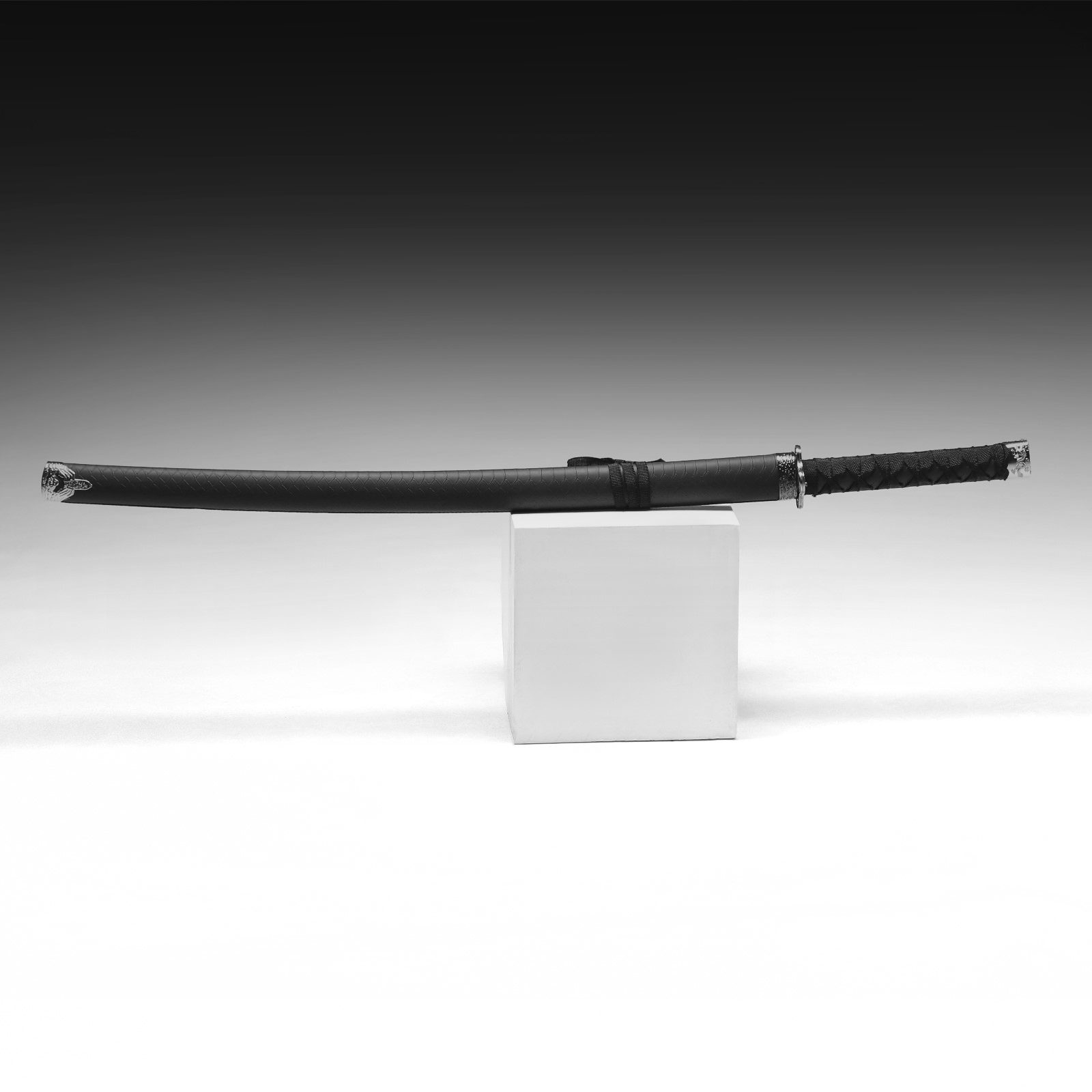 Изображение товара Сувенирное оружие Катана Орочи 89 см клинок 46 см ножны под змеиную кожу 10220624