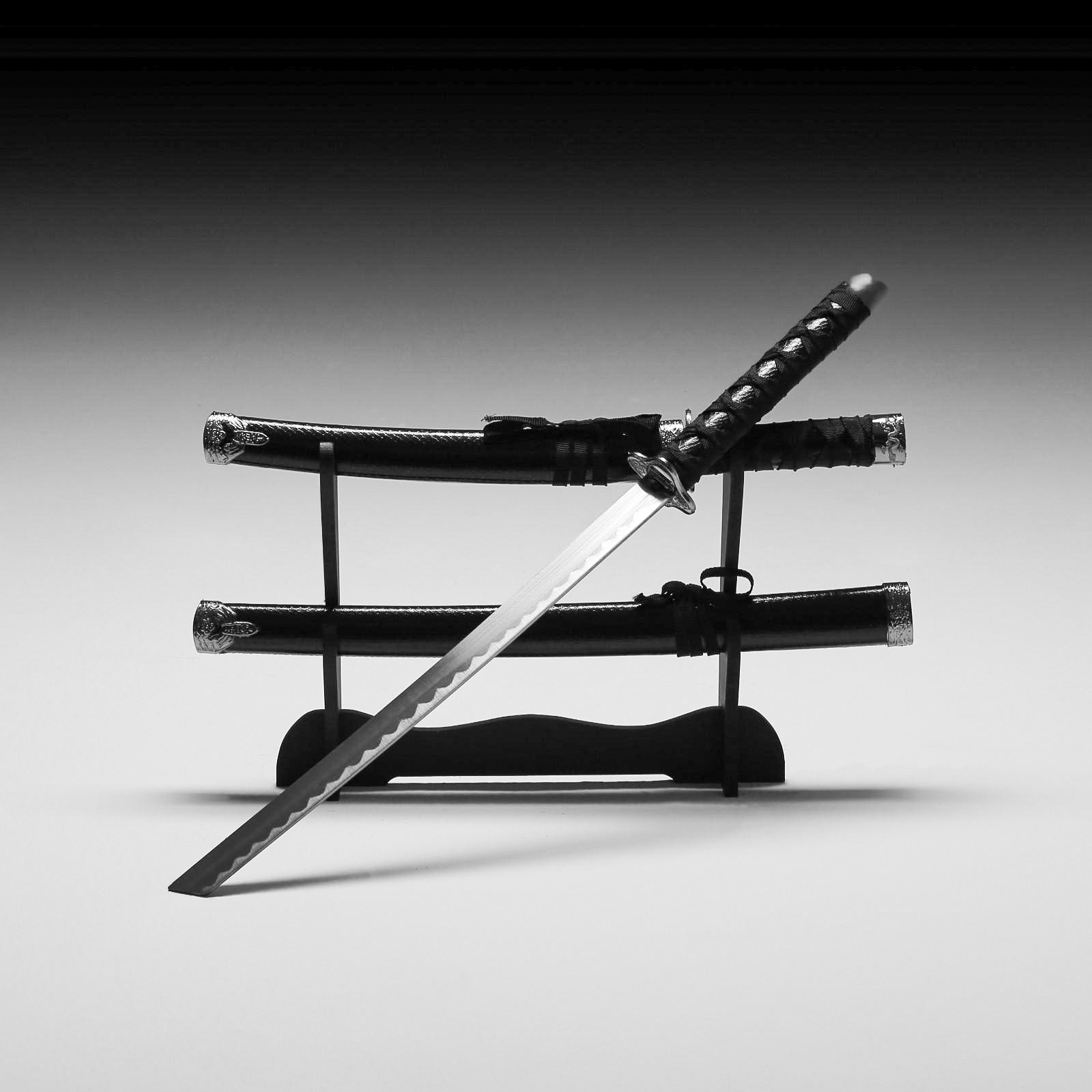 Изображение товара Сув. изделие катаны 2в1 на подставке ножны кожзам змея черная 47/70см 264257