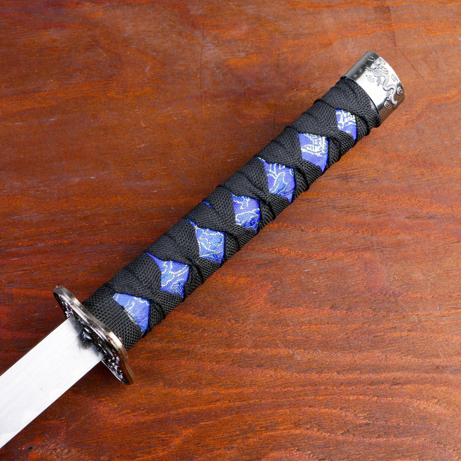 Изображение товара Сув. изделие катаны 2в1 на подставке ножны ткань драконы золото на синем 47/70см 264262