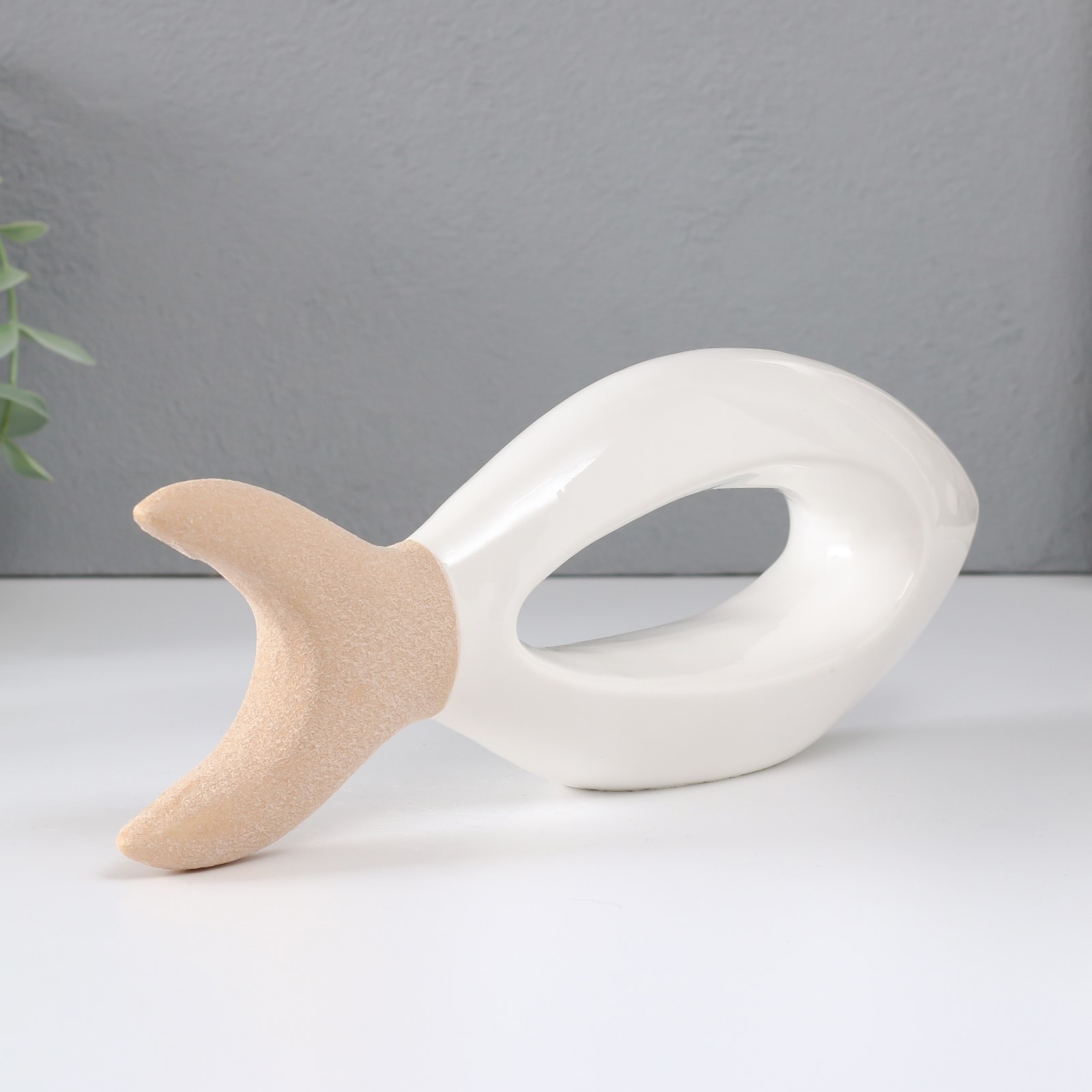 Изображение товара Сувенир керамика Рыбка песочно-белая 245х55х95 см 9704787