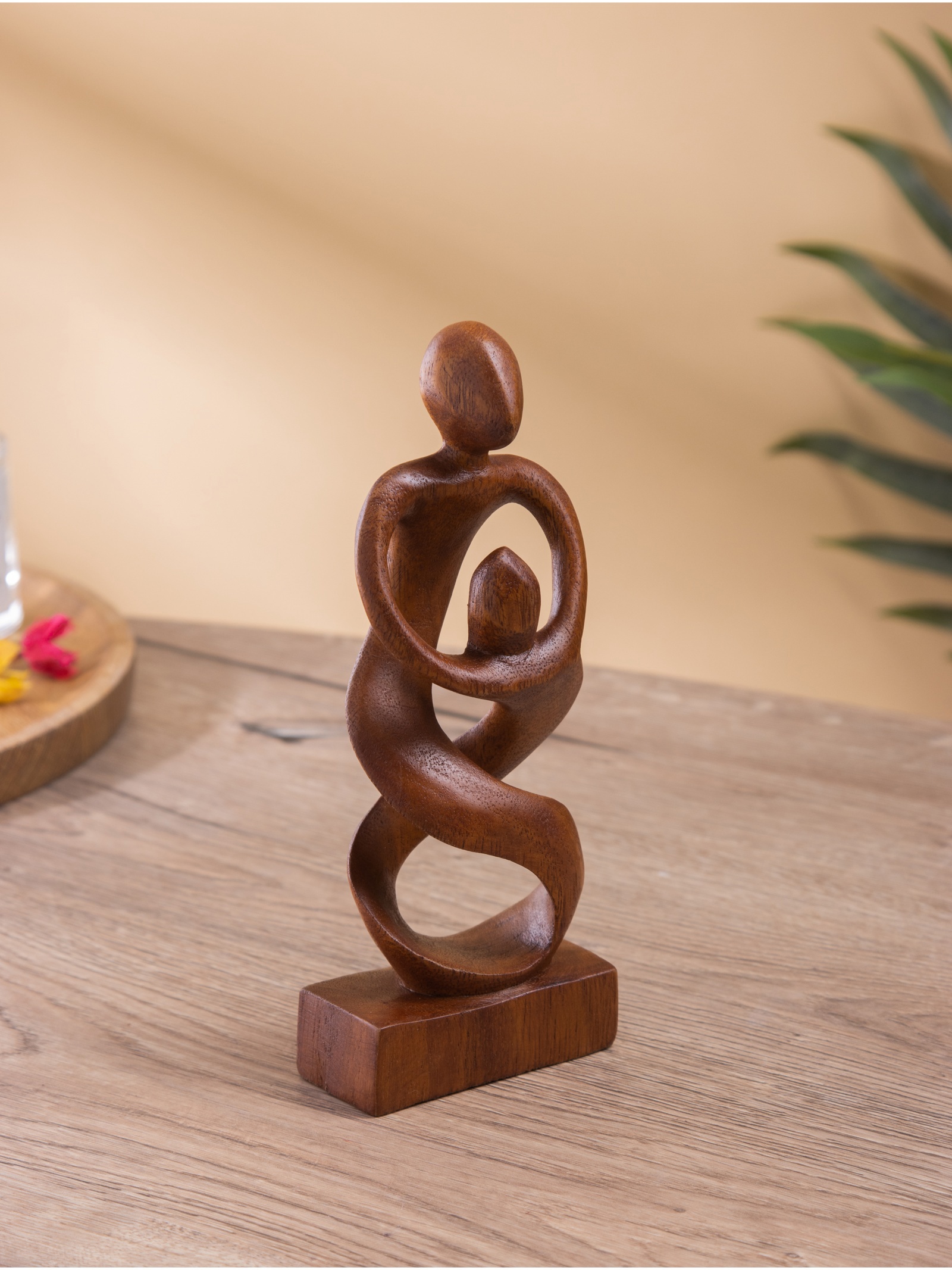 Изображение товара Сувенир Семья дерево суар 9х4х20 см 10485349