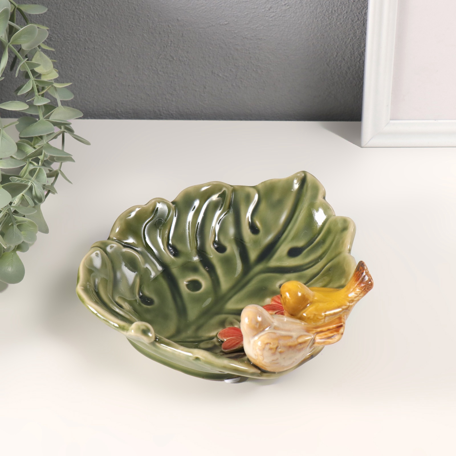 Изображение товара Сувенир керамика Зеленый лист с двумя птичками 25x19x8 см