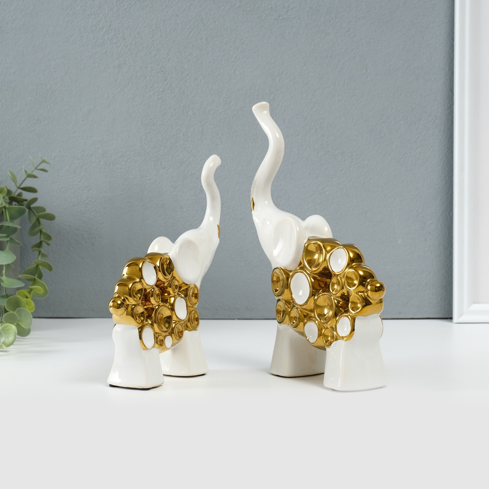 Изображение товара Два слона – пузырьки, набор 2 шт, керамика, бело-золотой