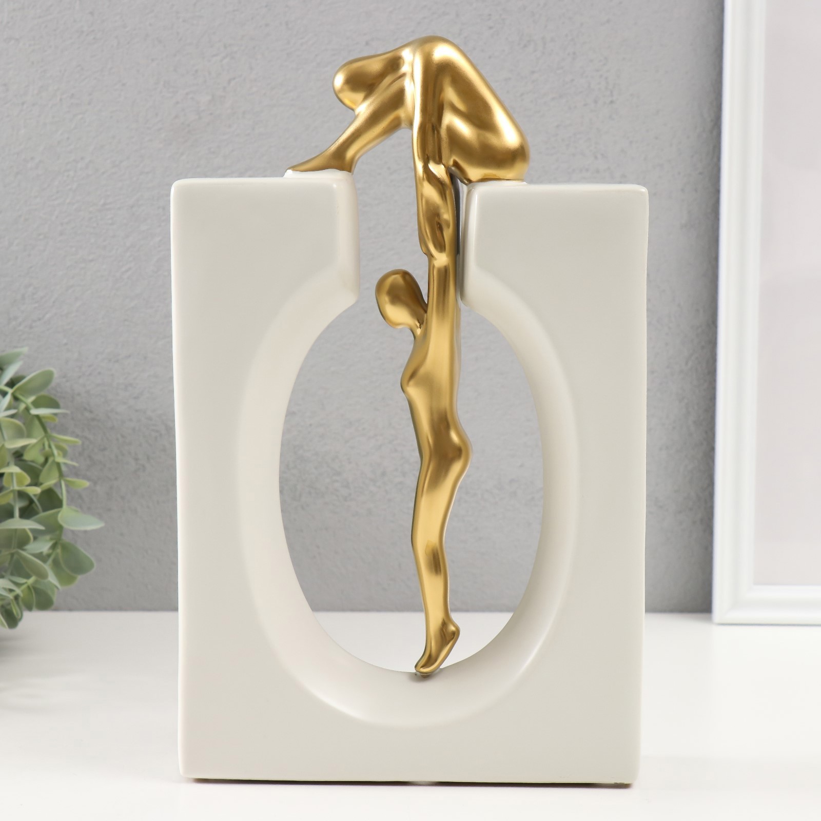 Изображение товара Сувенир керамика Поддержка близкого белый с золотом 5х175х28 см 10212825