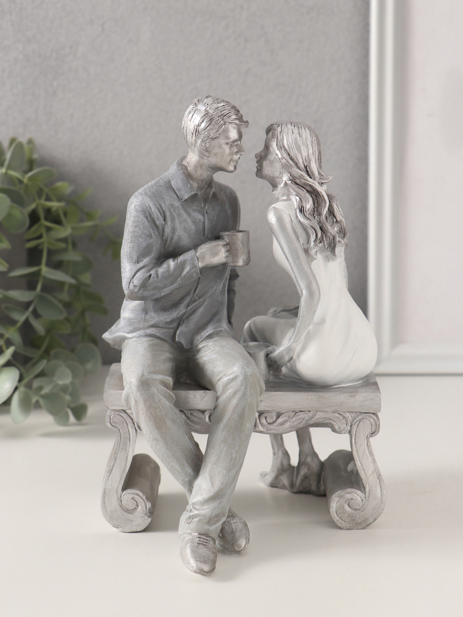 Изображение товара Сувенир полистоун Парочка - свидание за чашечкой кофе бело-голубой 135х125х185 см 10740298