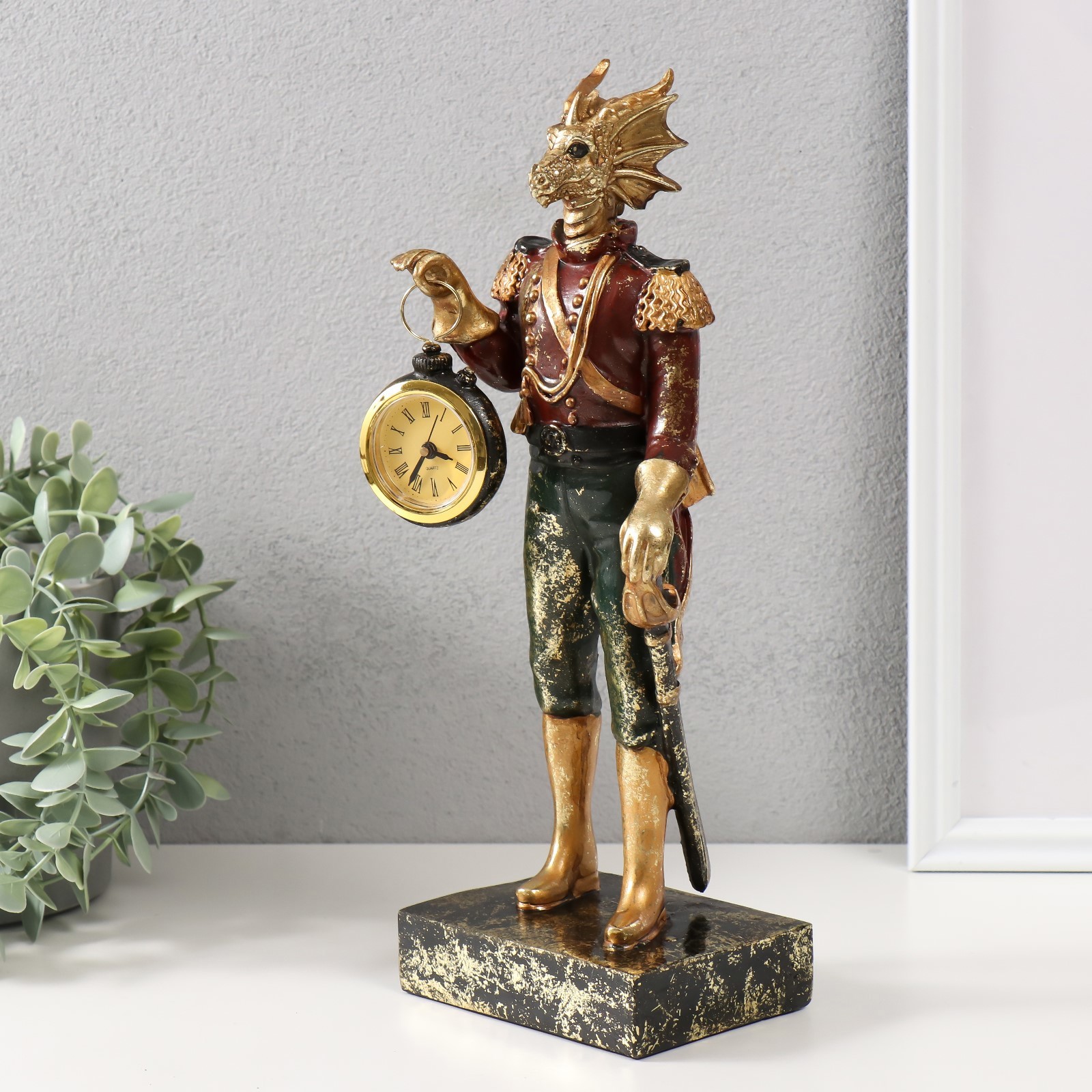 Изображение товара Сувенир полистоун с часами Золотистый дракон в камзоле со шпагой 12х9х32 см 9680098