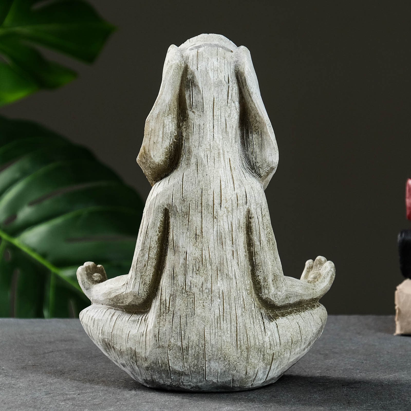 Изображение товара Копилка Заяц йог 25х19х10см серый камень 7687447