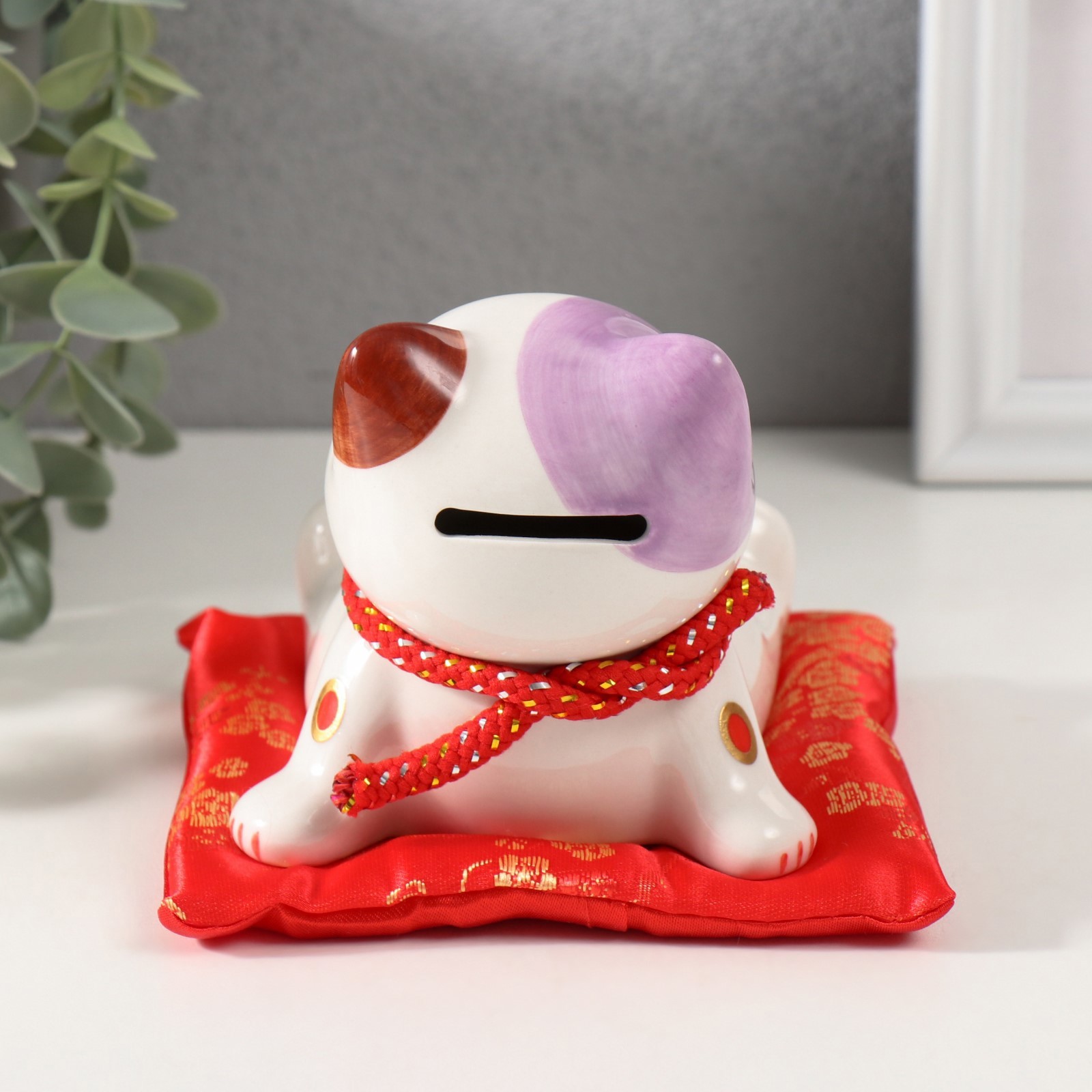 Изображение товара Копилка керамика подставка Кот Манэки-нэко расслабленный 125х125х105 см 10654261 Изображение товара Копилка керамика подставка Кот Манэки-нэко расслабленный 125х125х105 см 10654261