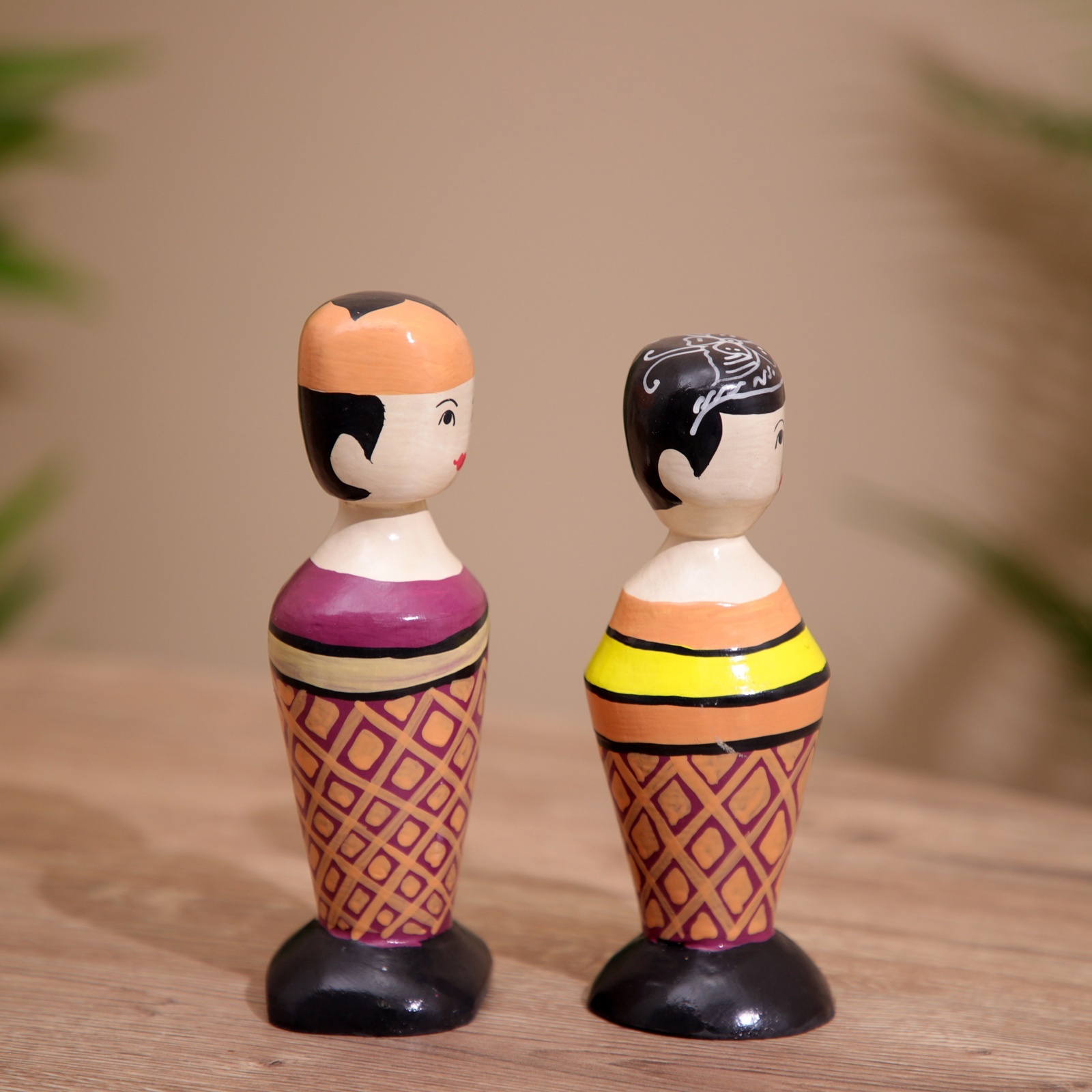 Изображение товара Парочка: декоративная деревянная фигура 17 см (набор 2 шт)