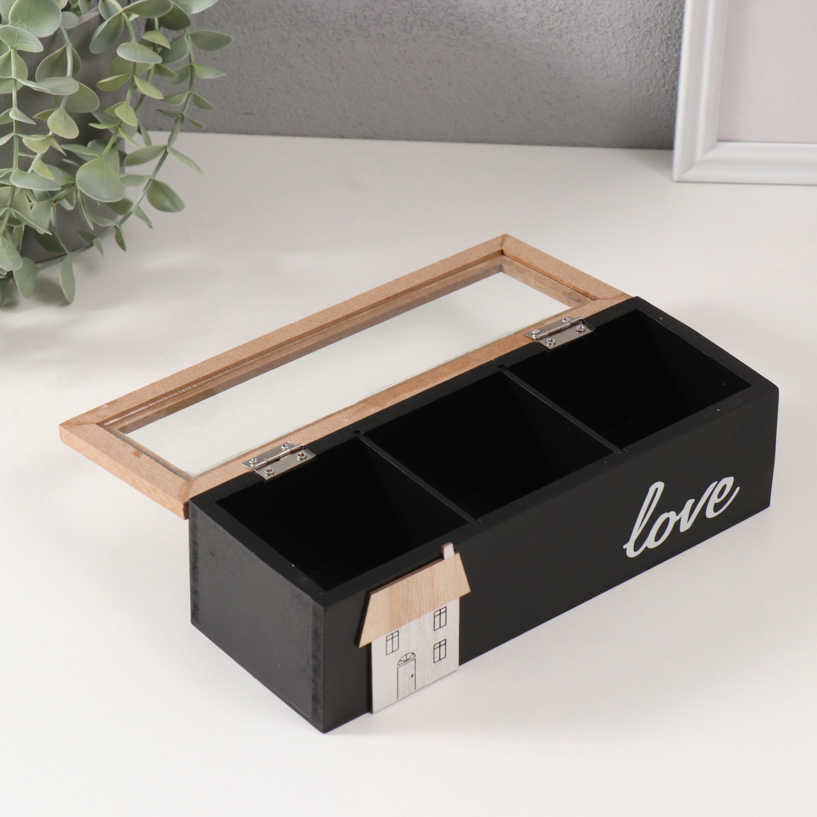 Изображение товара Шкатулка Домик из дерева, черная, 23,7×9,5×7,5 см