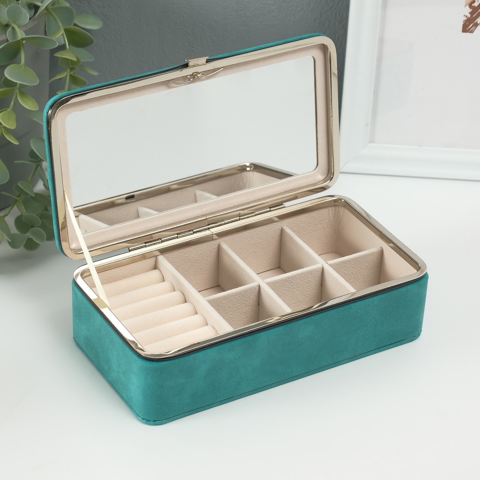 Изображение товара Шкатулка кожзам для украшений «Бархатная кожа» морская вода 10×18×6 см