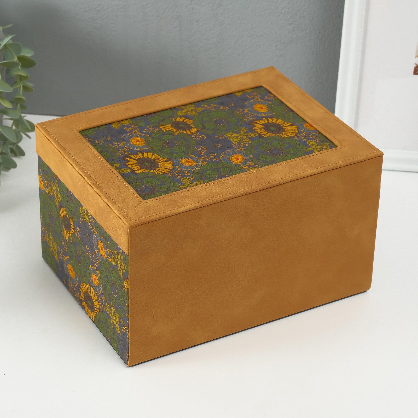 Изображение товара Шкатулка кожзам Подсолнухи 17,5x23,5x14 см