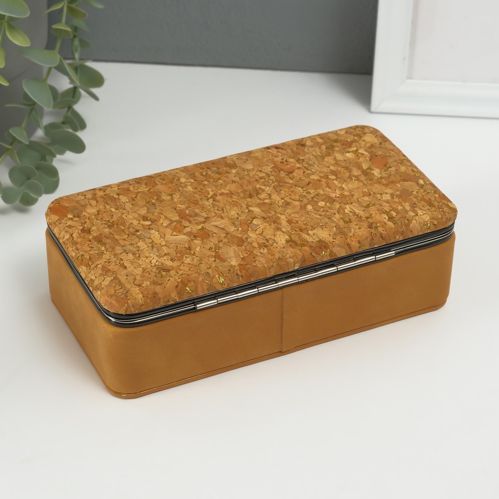 Изображение товара Шкатулка кожзам для украшений Пробка 10х18х6 см 10527714