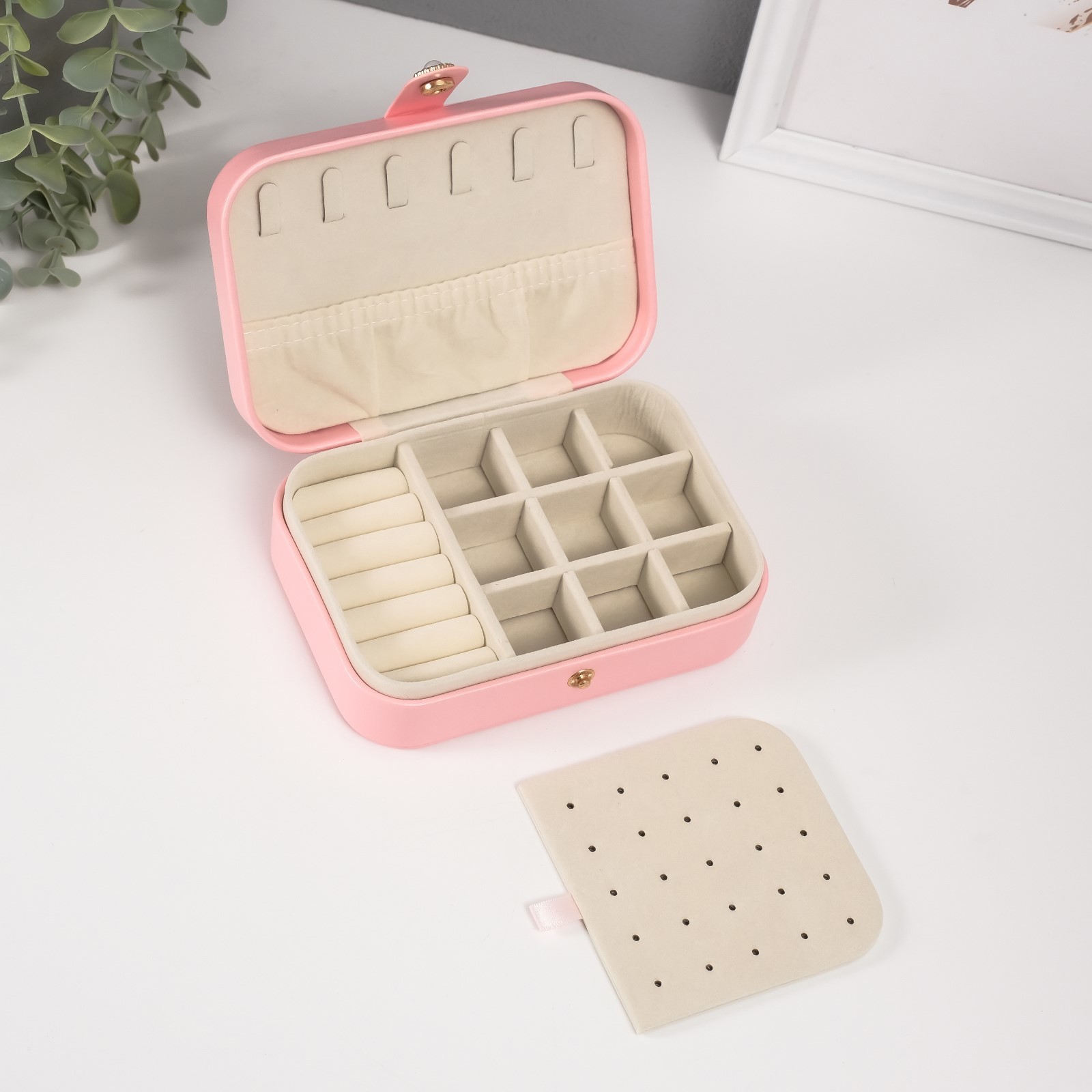 Изображение товара Шкатулка кожзам для украшений «Стёганная. Ромбы» розовая 11x16x5 см