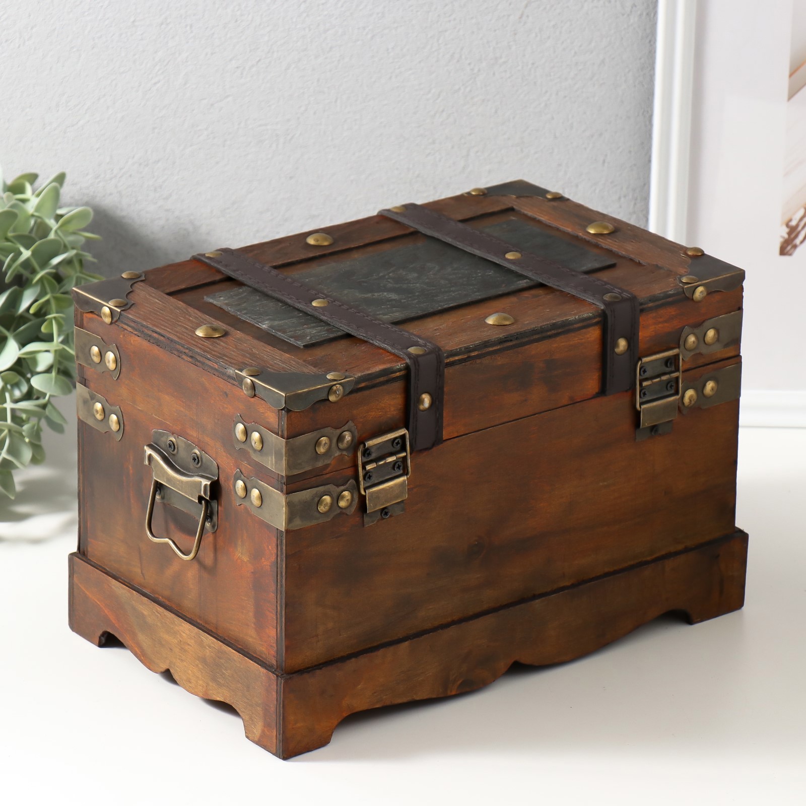 Изображение товара Шкатулка-сундук из дерева Ремо 29×18×18 см