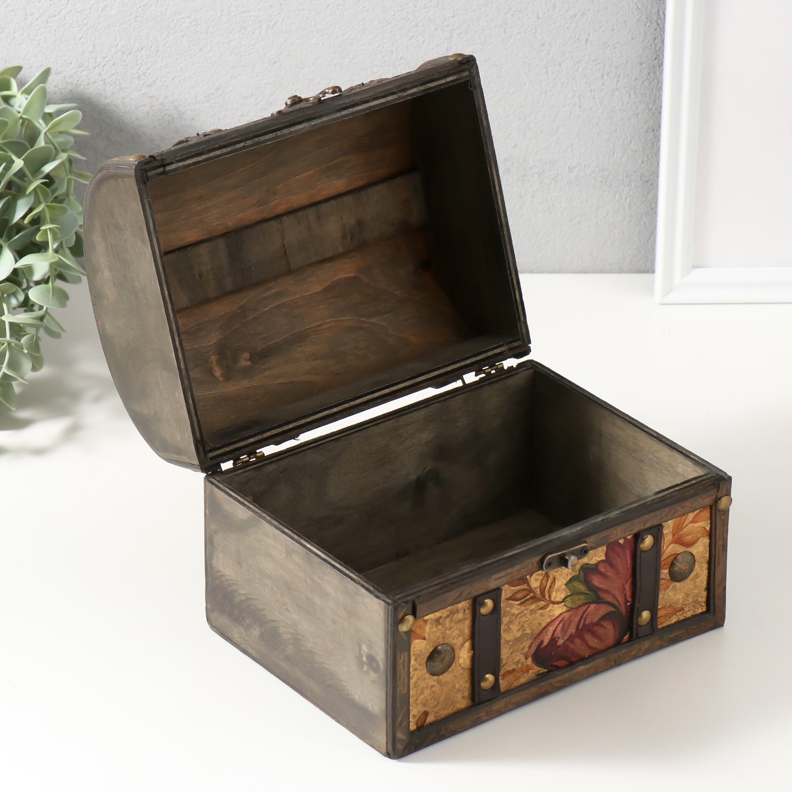 Изображение товара Шкатулка-сундук из дерева «Цветочный узор» 20×15×15,5 см