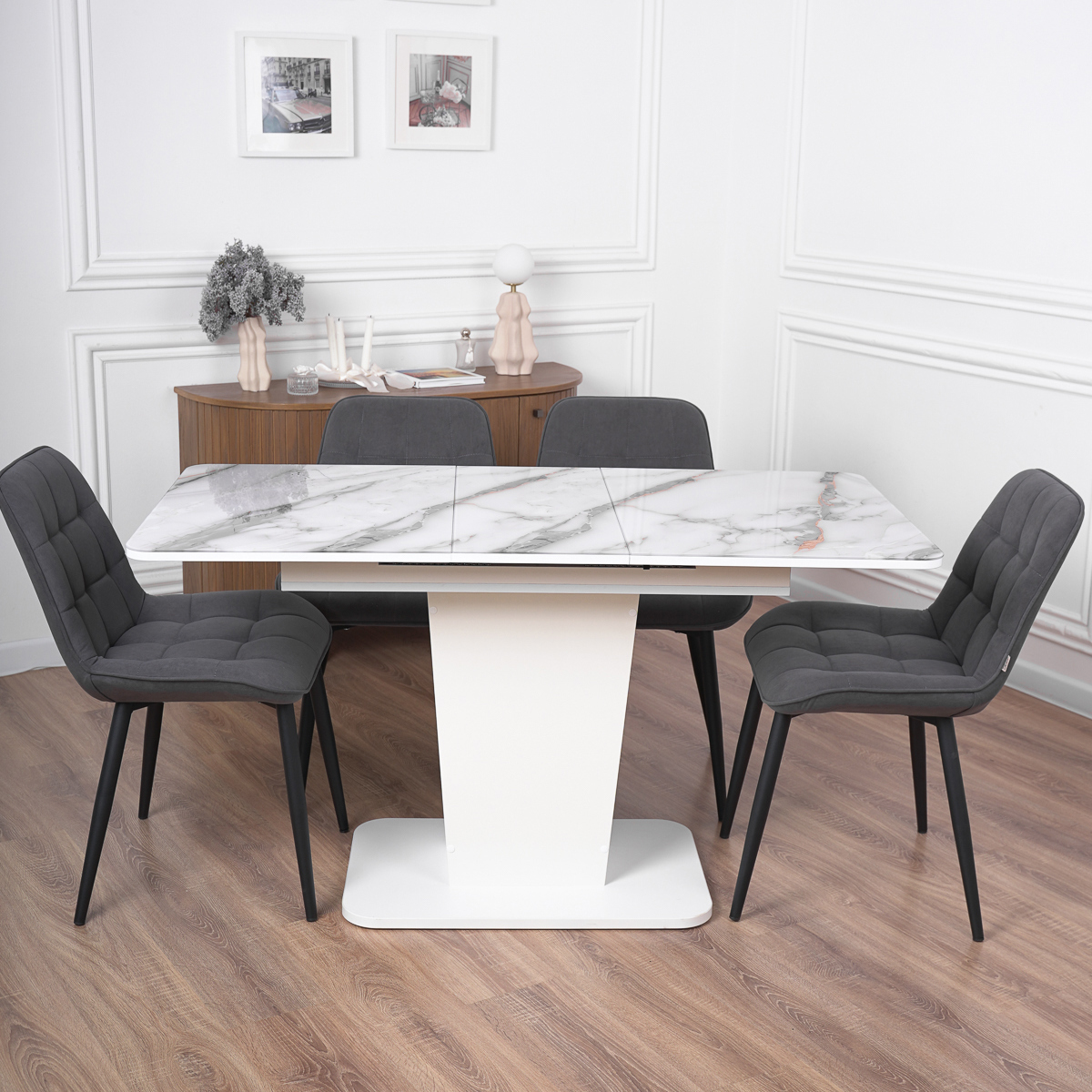 Изображение товара Кухонный стол раздвижной Frenesie 110x70 см стекло белый современный стиль