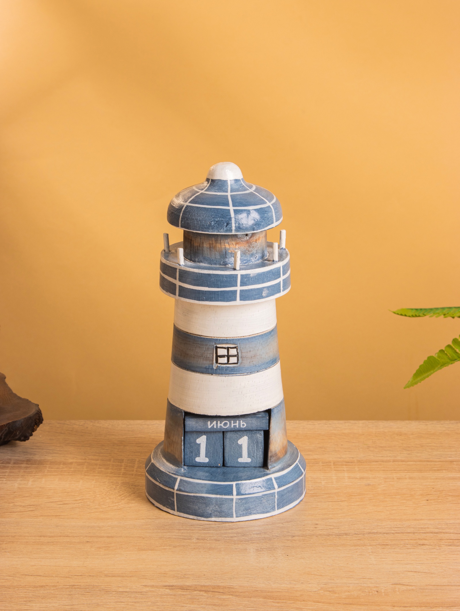 Изображение товара Декоративная фигура СИМА-ЛЕНД Маяк календарь 10х10х21 см Изображение товара Декоративная фигура СИМА-ЛЕНД Маяк календарь 10х10х21 см
