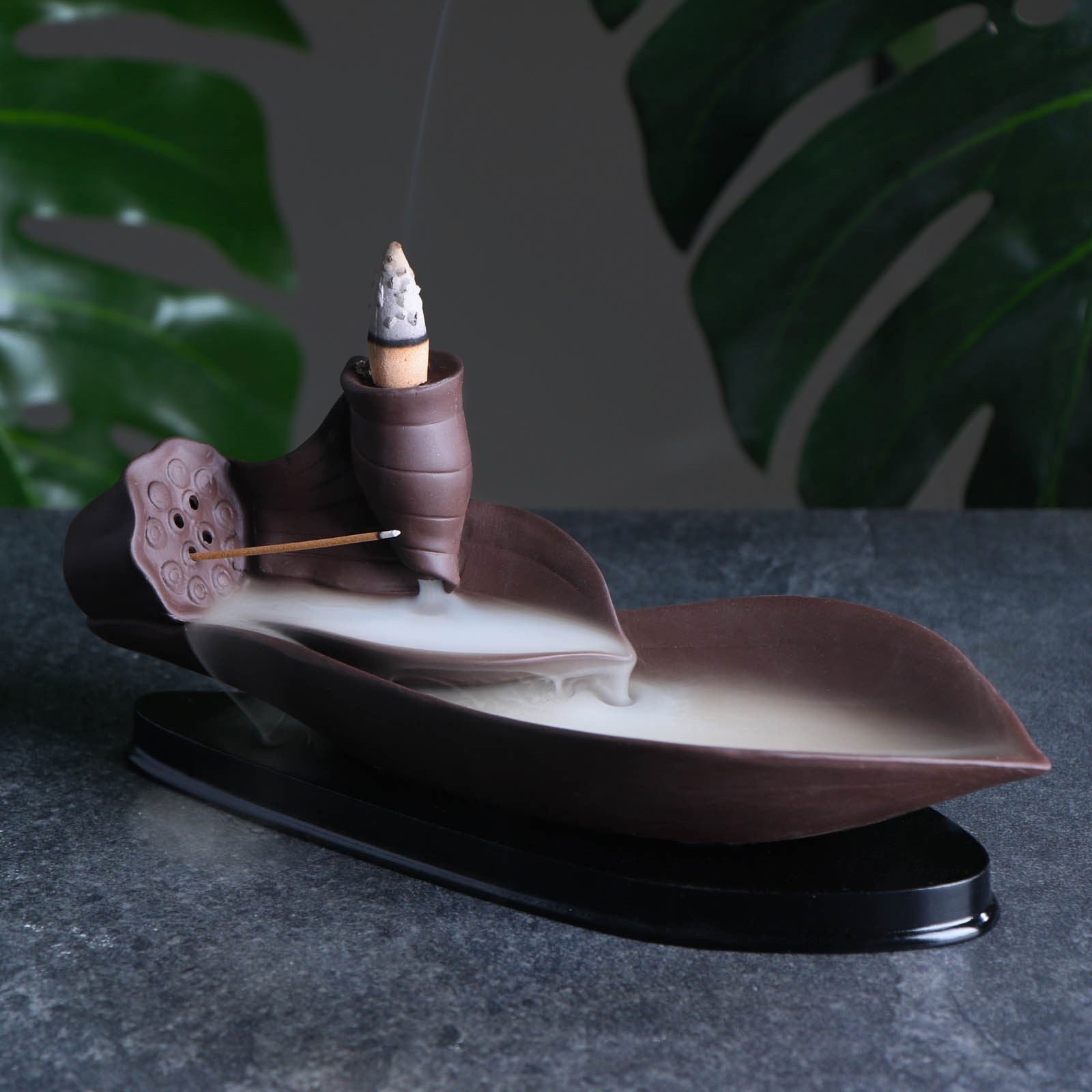 Изображение товара Статуэтка Take it easy с благовониями "Лотос"