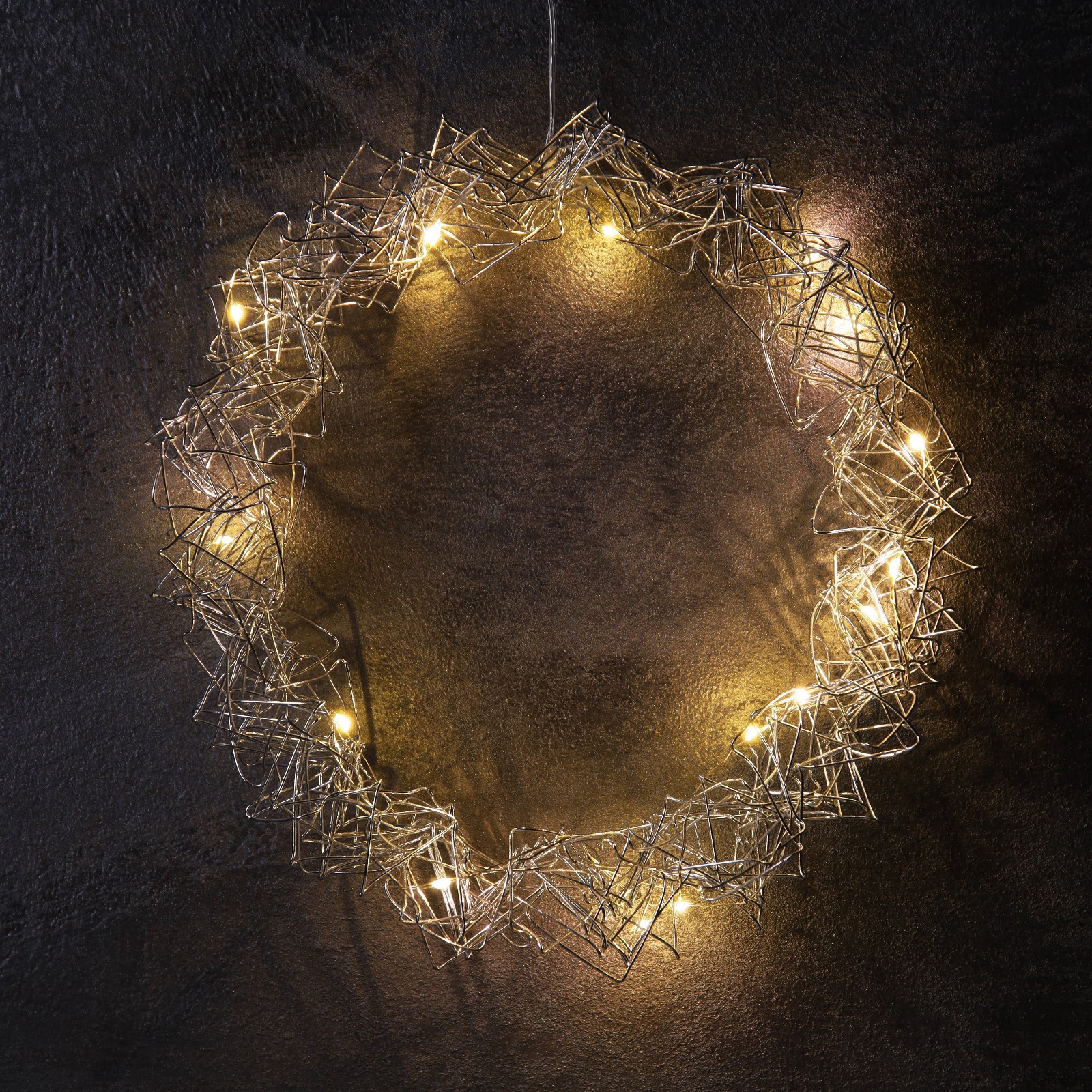 Изображение товара Светящаяся электрическая фигура Luazon Lighting Венок 10430589 25x25x6 см