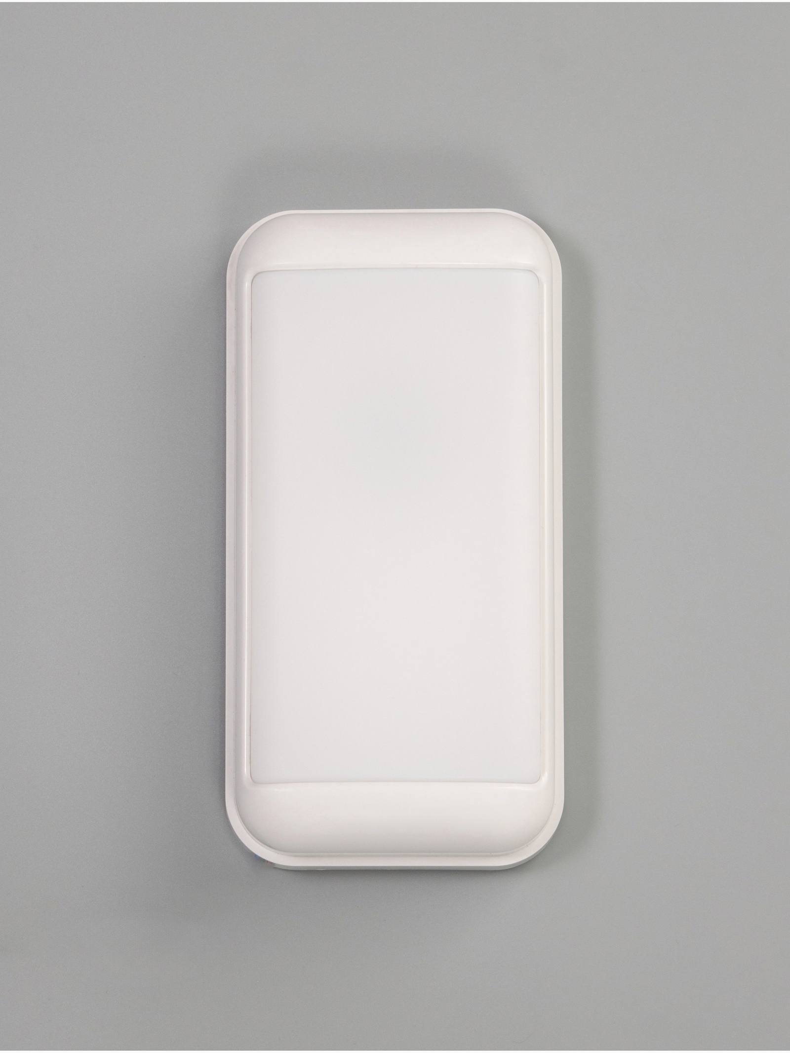 Изображение товара Настенно-потолочный светильник Bayerlux Сима-ленд 10777257 10 Вт IP65 белый