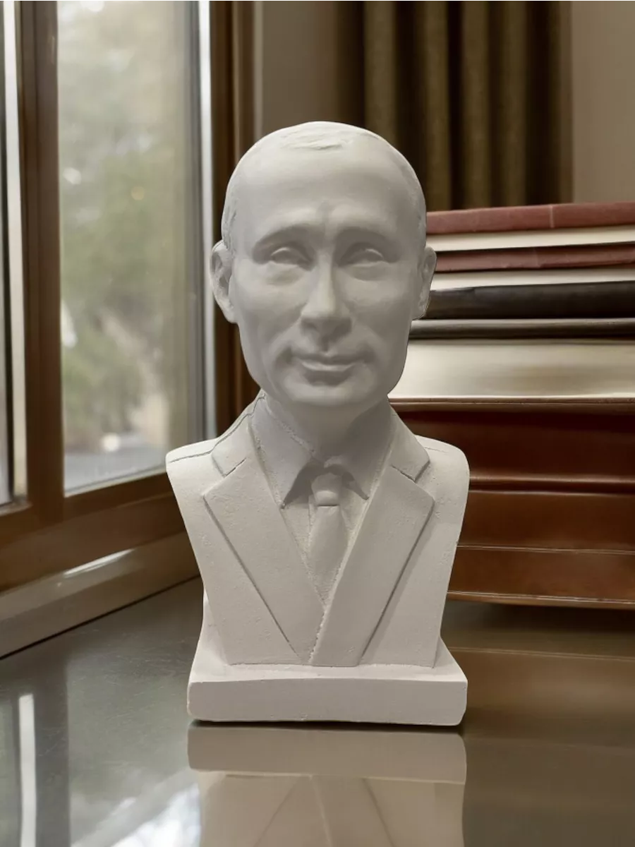 Изображение товара Статуэтка Magic makers Бюст Путина 10x5.5 см