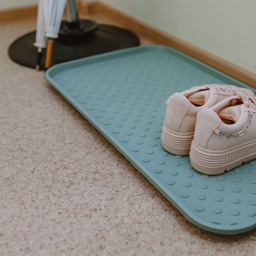 Изображение товара Лоток для обуви 37x70 см цвет светло-зеленый