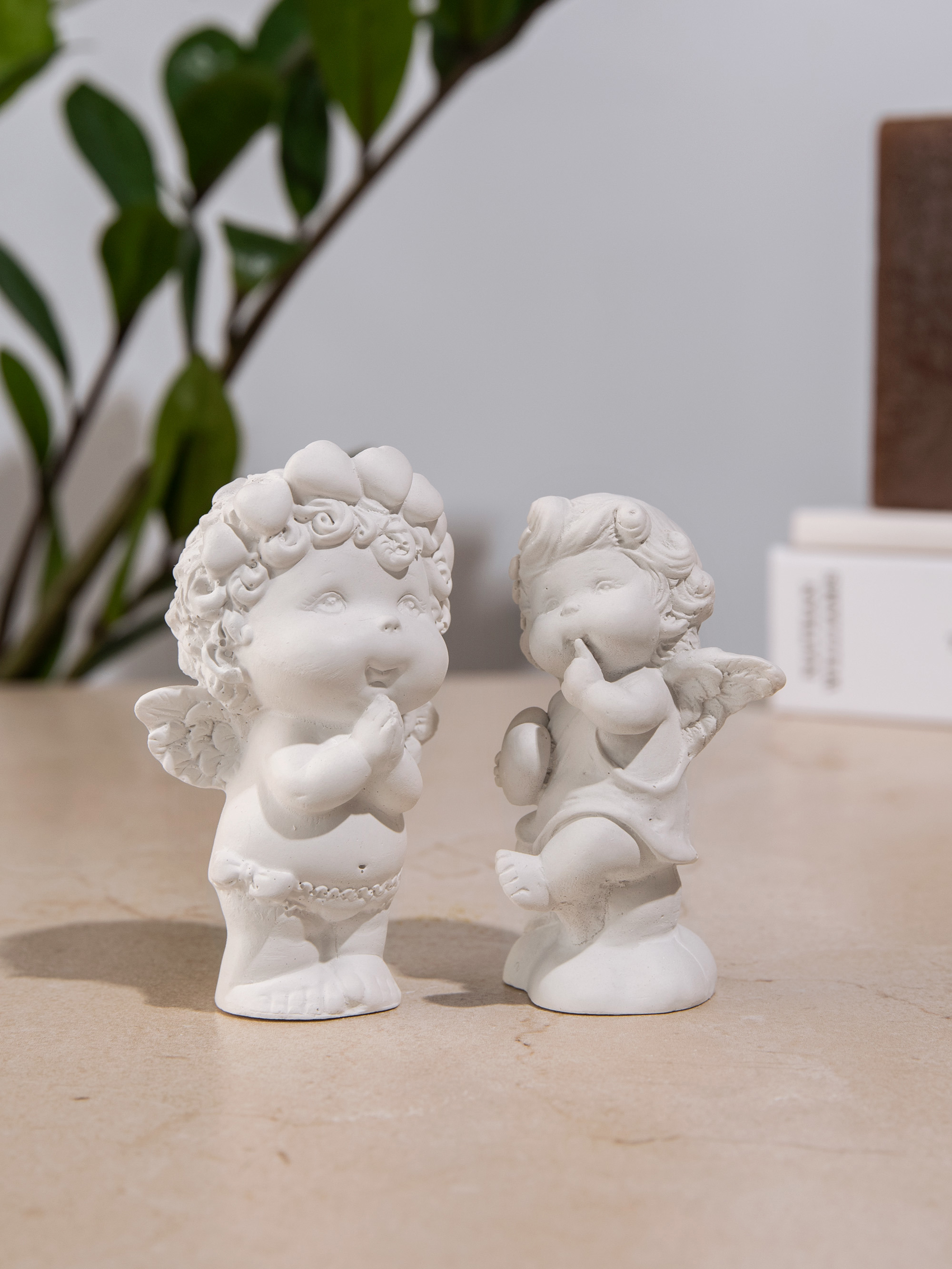Изображение товара Статуэтка Magic makers Валентин и ангел цвет белый