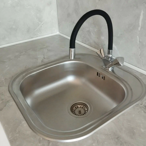 Изображение товара Врезная кухонная мойка из нержавеющей стали Ukinox 46.5x48.8 см серый матовый