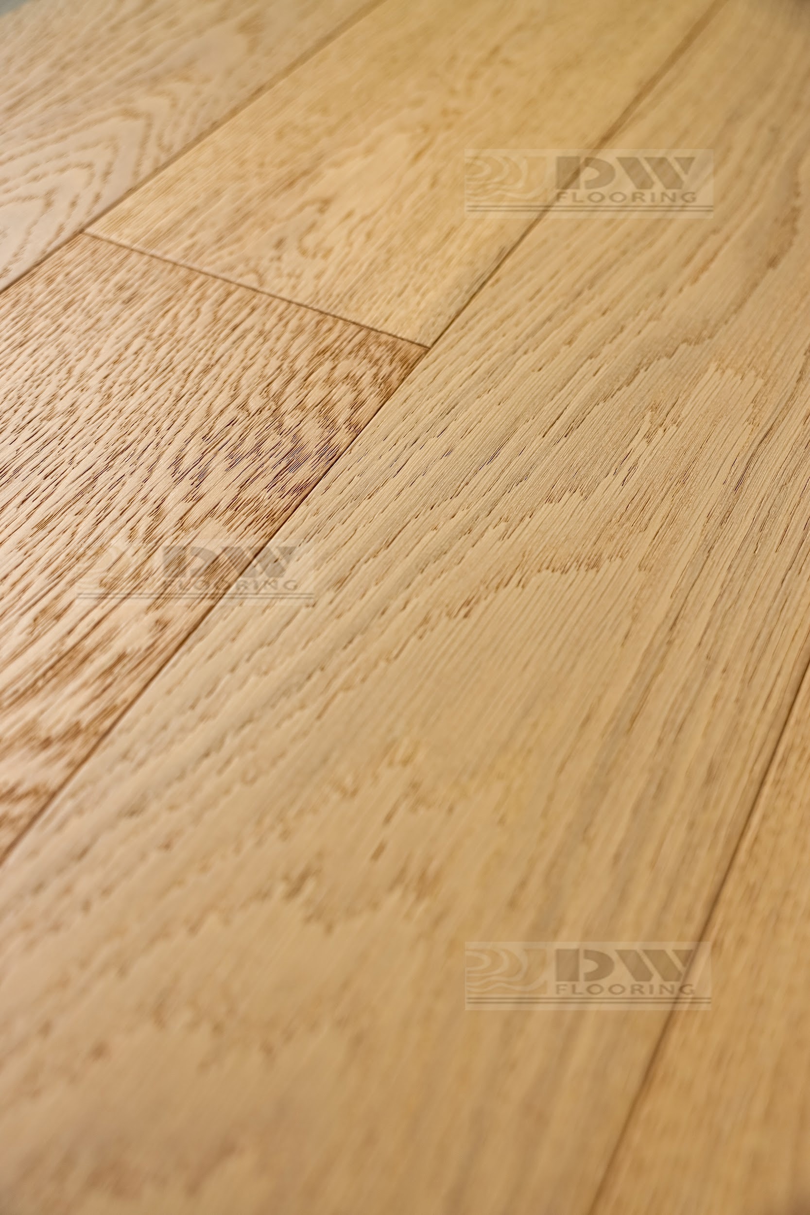 Изображение товара Паркетная доска DW Flooring однополосная Дуб 23 класс 13 мм 1.44 м²