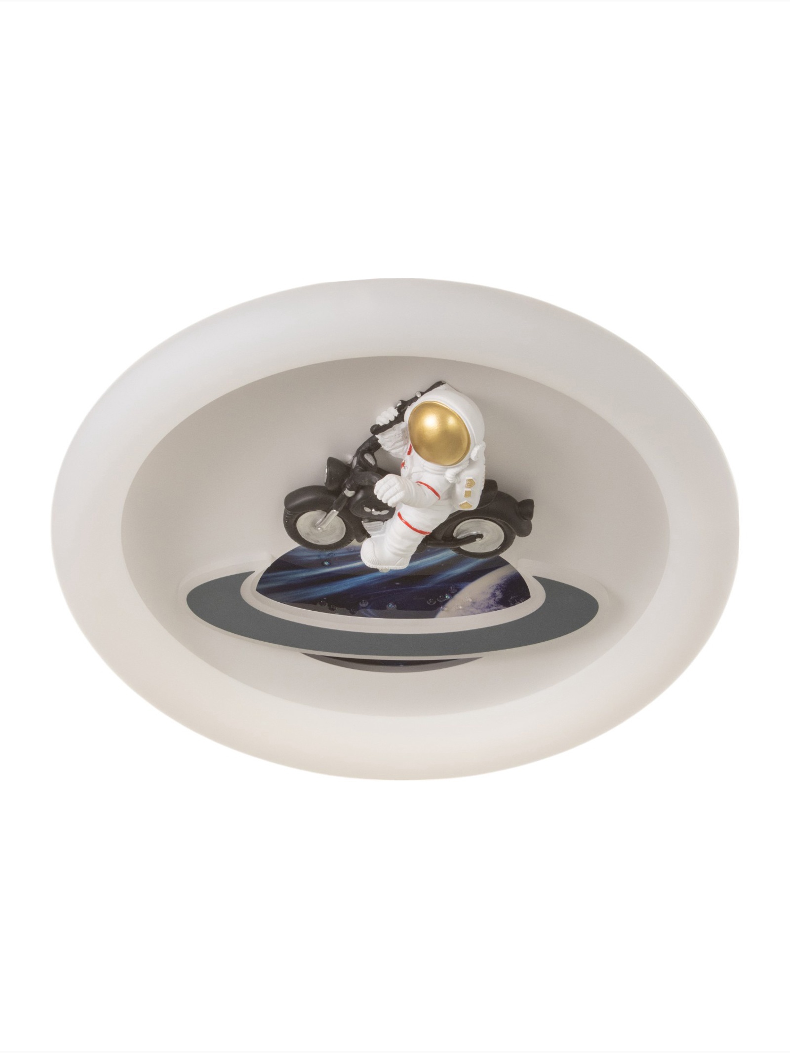 Изображение товара Люстра потолочная светодиодная Bayerlux 10534295 с разноцветным светом и защитой IP66