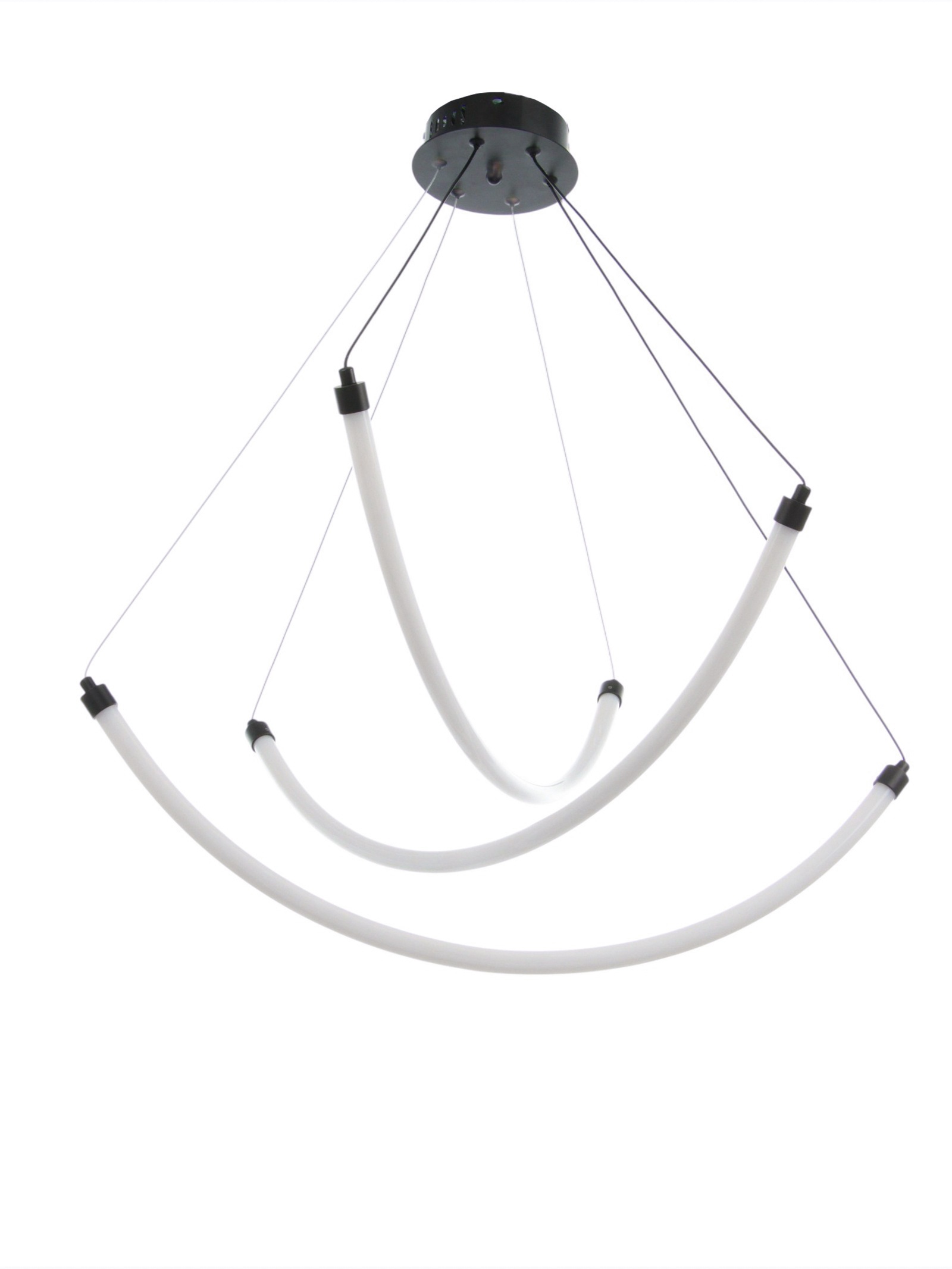 Изображение товара Подвесной светодиодный светильник Bayerlux 3 плафона IP66 3000K 90 см