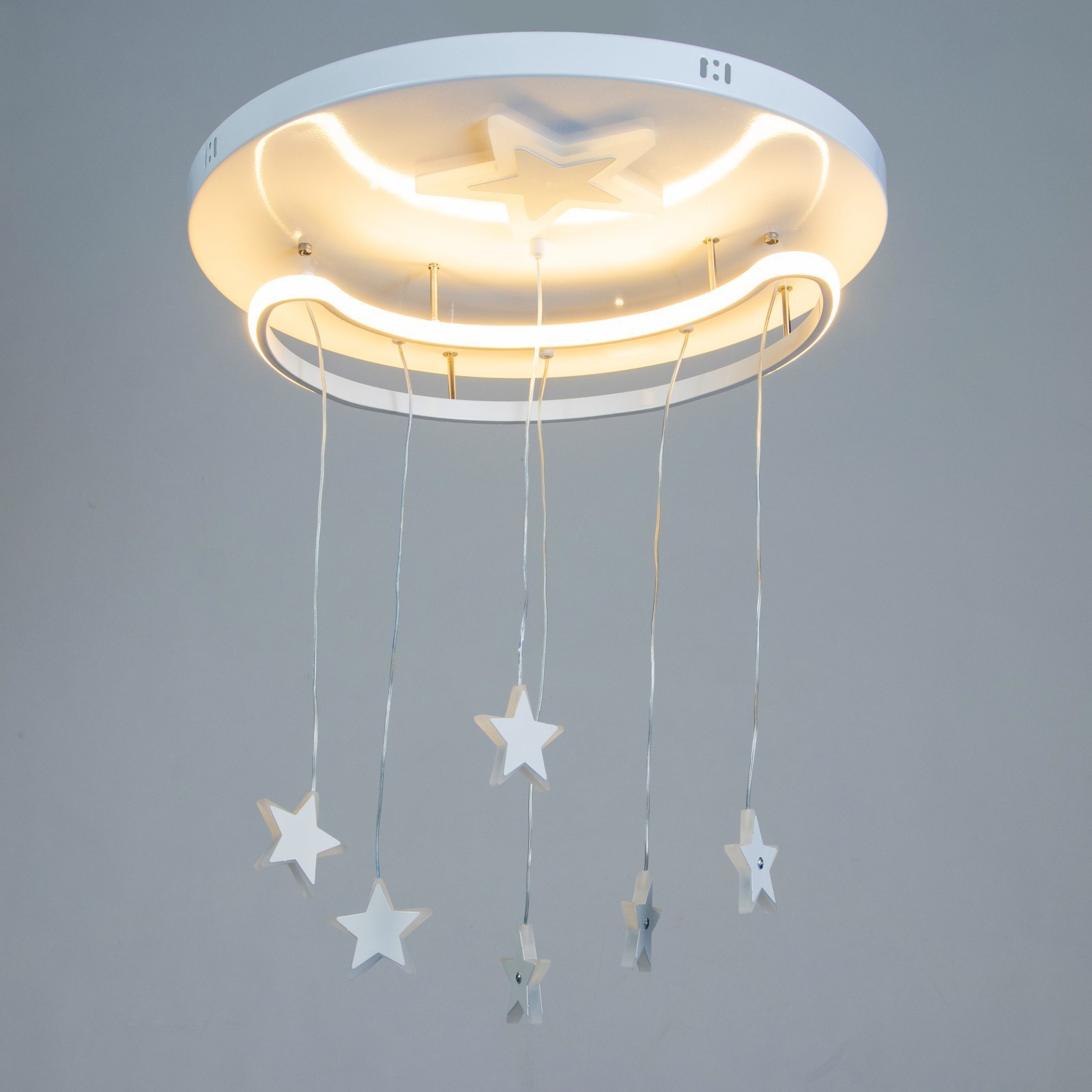 Изображение товара Люстра потолочная светодиодная Bayerlux 7527602 3 м² нейтральный белый свет цвет белый