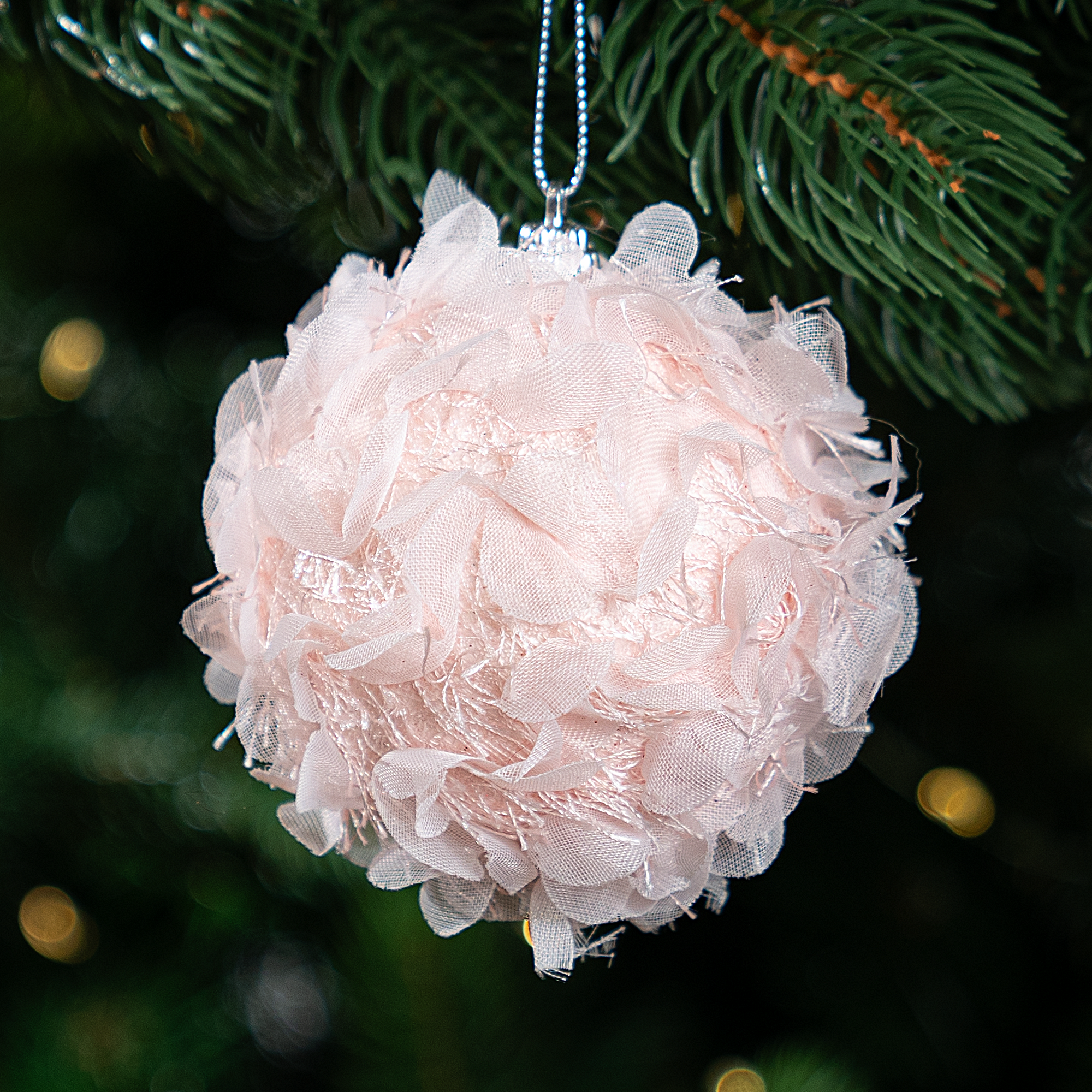 Изображение товара Шар елочный KREAFORTA с перьями ø8 см розовый