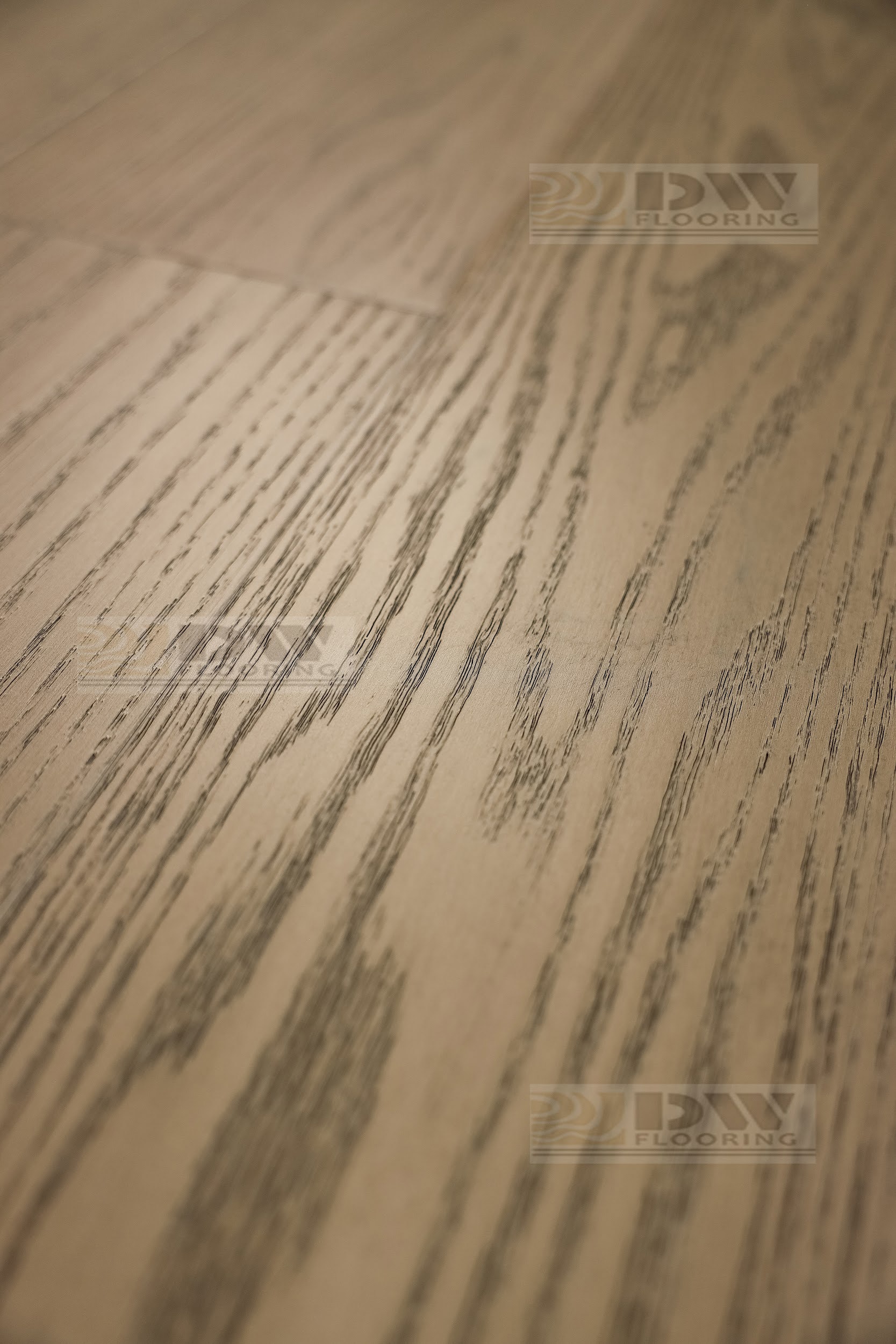 Изображение товара Паркетная доска DW Flooring DW-9-6 однополосная дуб 23 класс 12 мм 2.88 м²