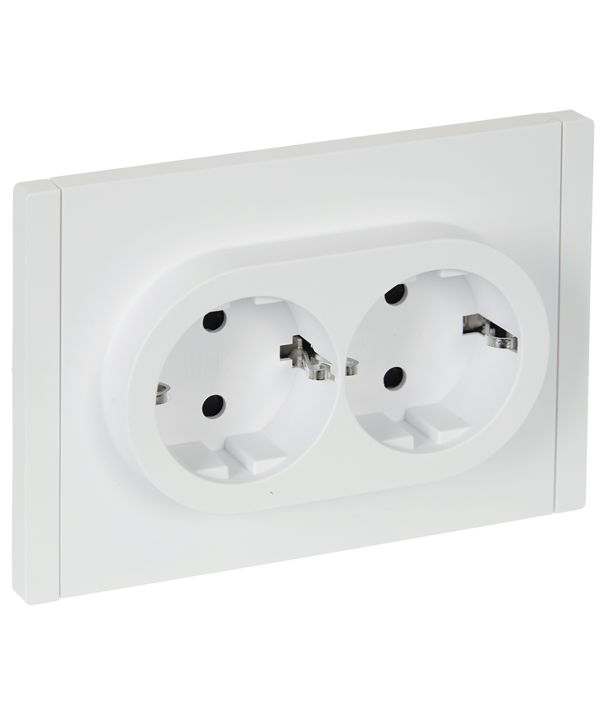 Изображение товара Розетка встраиваемая двойная IEK Forte&Piano с заземлением со шторками цвет белый