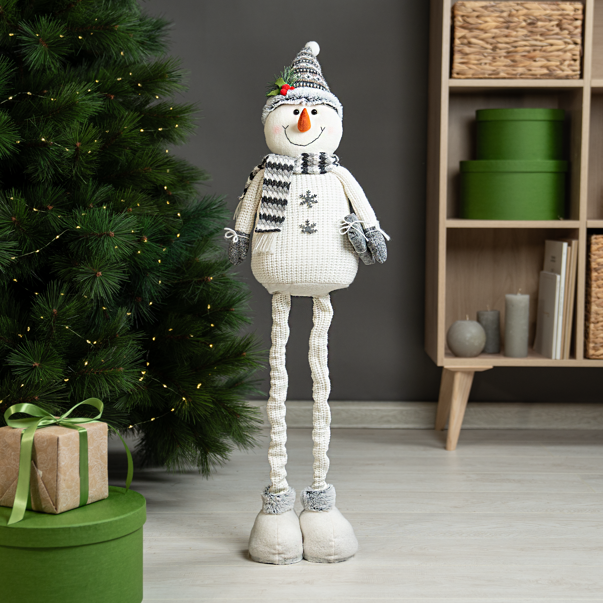 Изображение товара Фигура декоративная KREAFORTA Снеговик 70 см белый новогоднее украшение