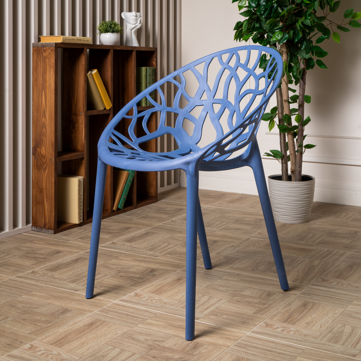 Изображение товара Стул садовый Royal Family ARIA, фиолетовый, 52.5 см x 56 см x 80 см